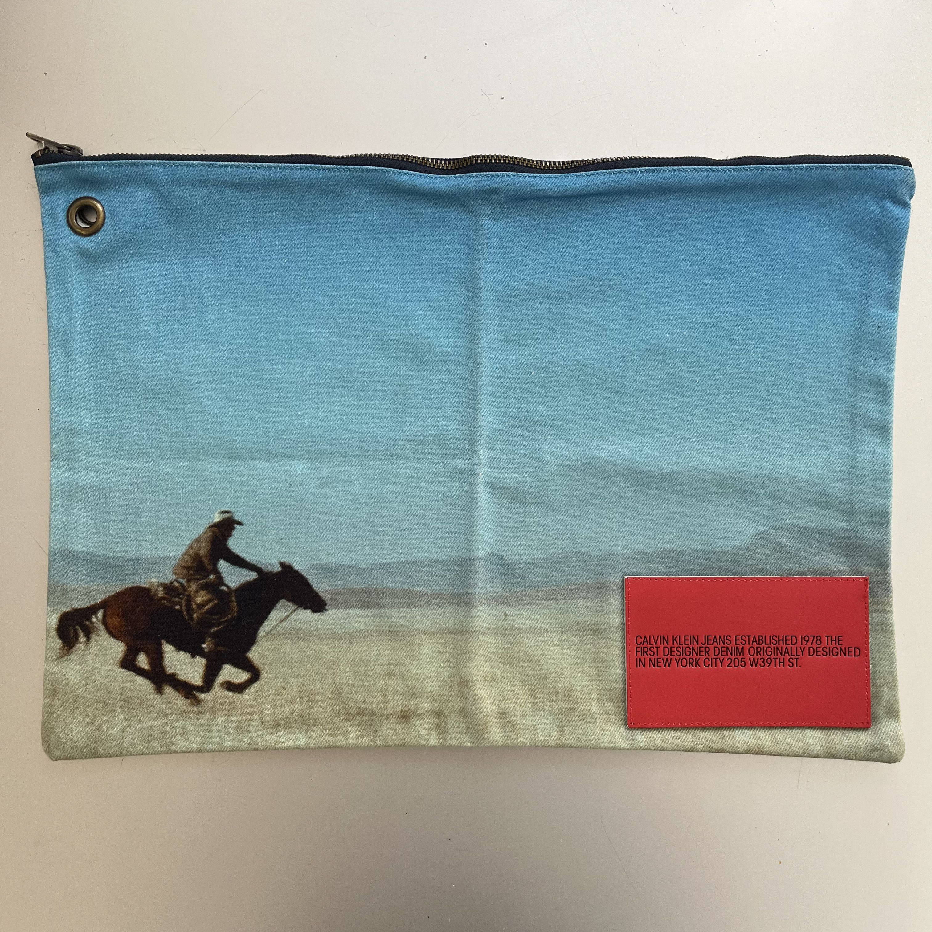 Calvin Klein 205W39THST Cowboy Landscape Zip Pouch