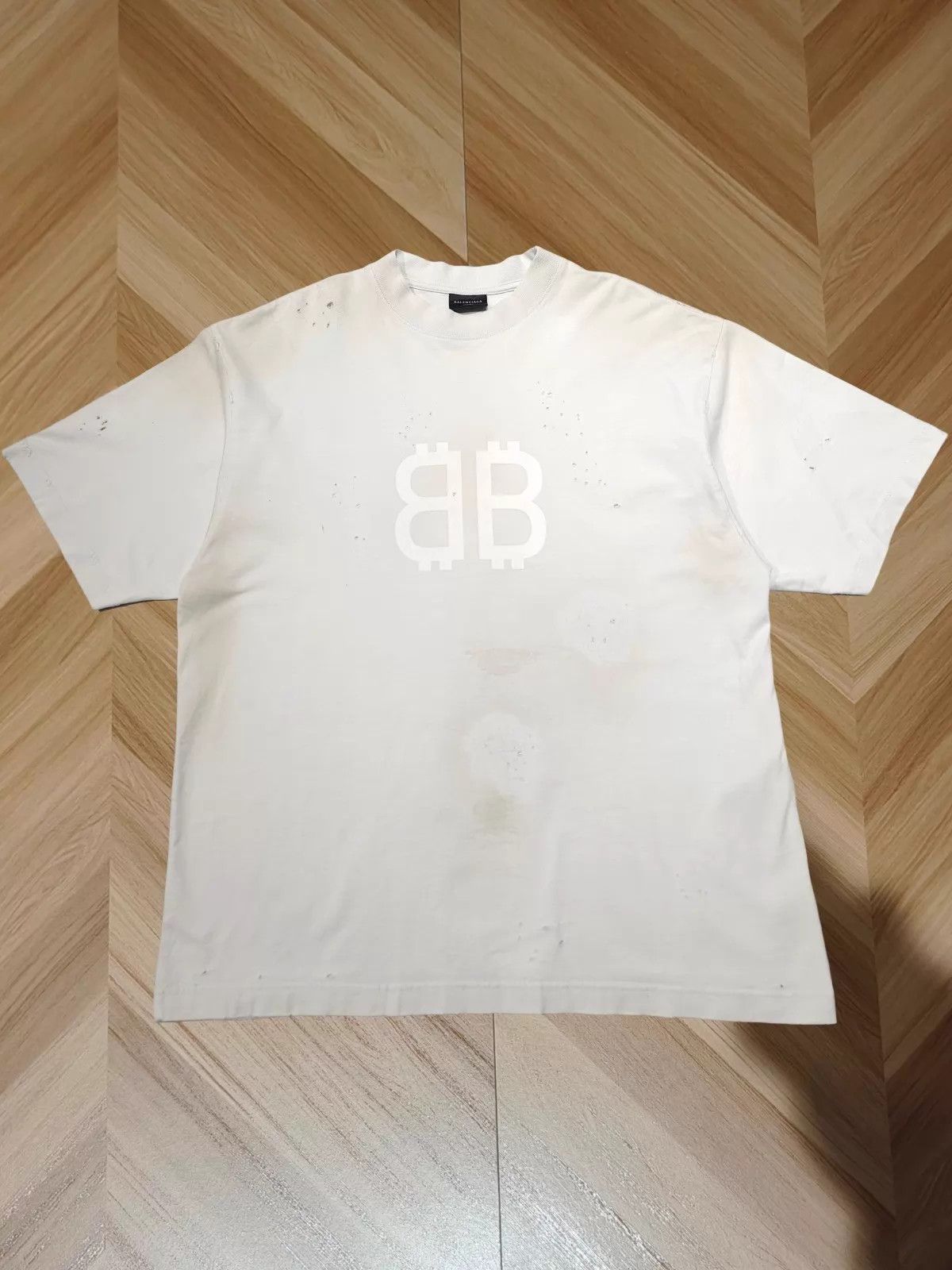 Balenciaga Balenciaga Bitcoin Distressed T-shirt S Size S / US 4 / IT 40 - 1 Thumbnail