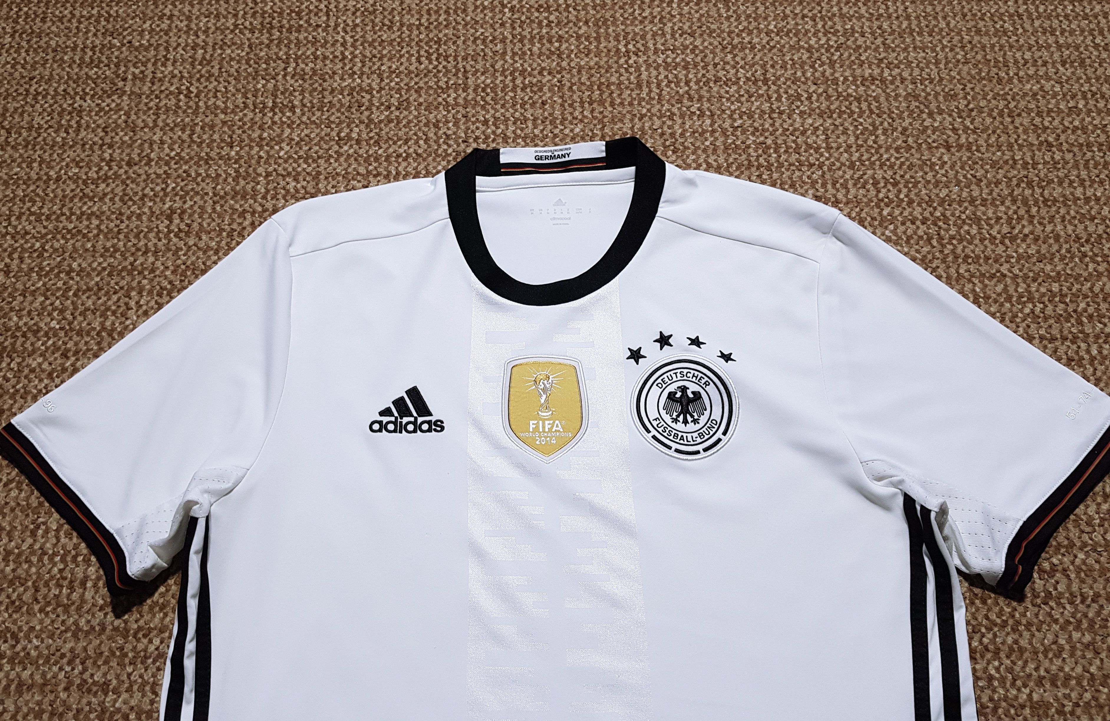 Adidas Adidas Germany 2014 World Cup Jersey FIFA Soccer Home sz M Size US M / EU 48-50 / 2 - 3 Thumbnail
