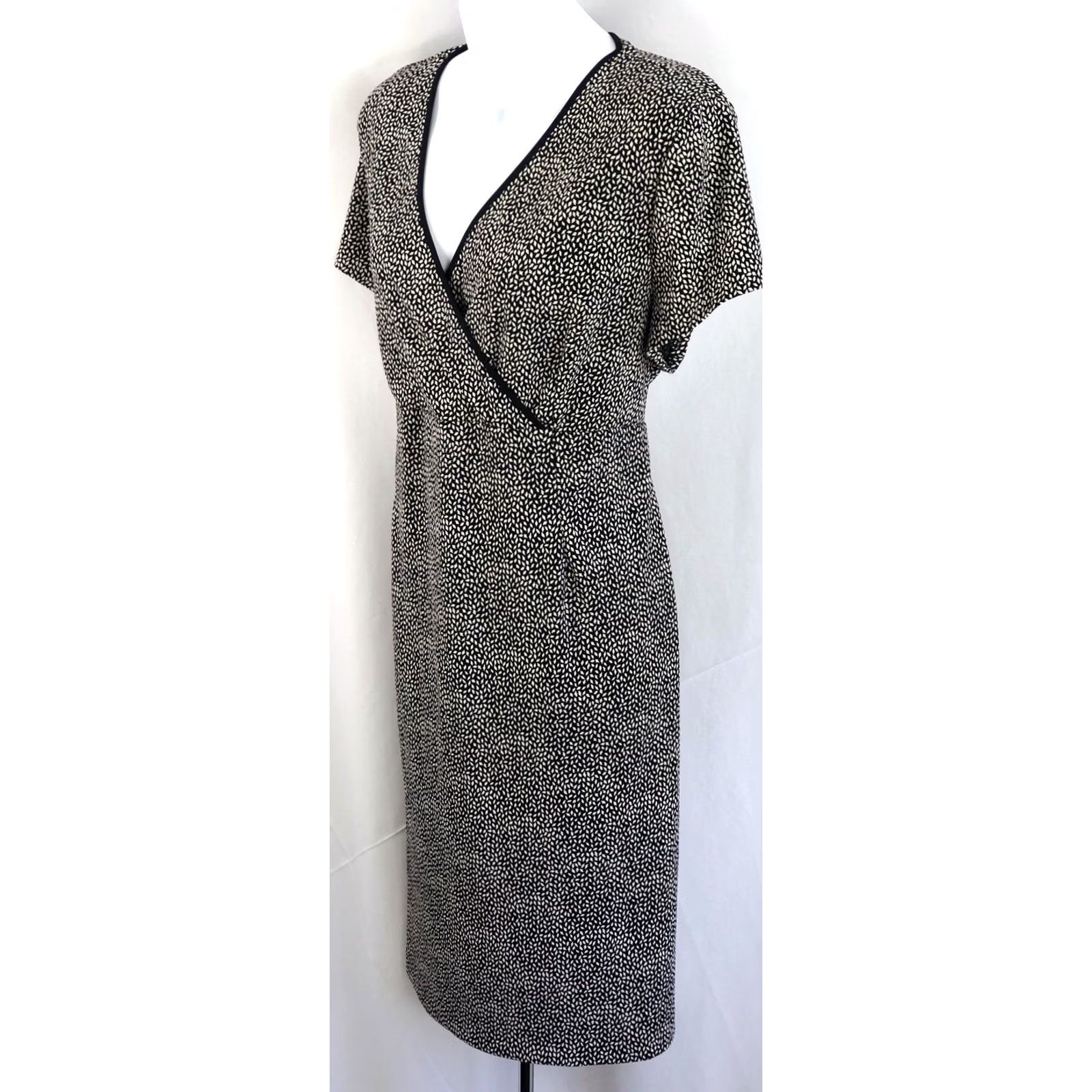 Vintage Motherhood Maternity Surplice Wrap Dress XL blk geo Short Sleeve Empire Tie Waist Size XL / US 12-14 / IT 48-50 - 2 Thumbnail