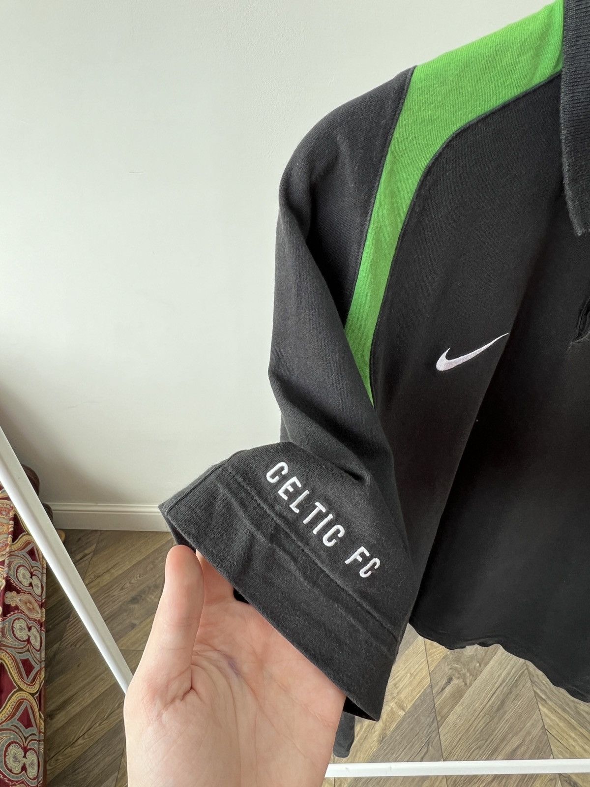 Nike Vintage CELTIC 2007 2008 POLO SHIRT BLACK NIKE Size US L / EU 52-54 / 3 - 10 Thumbnail