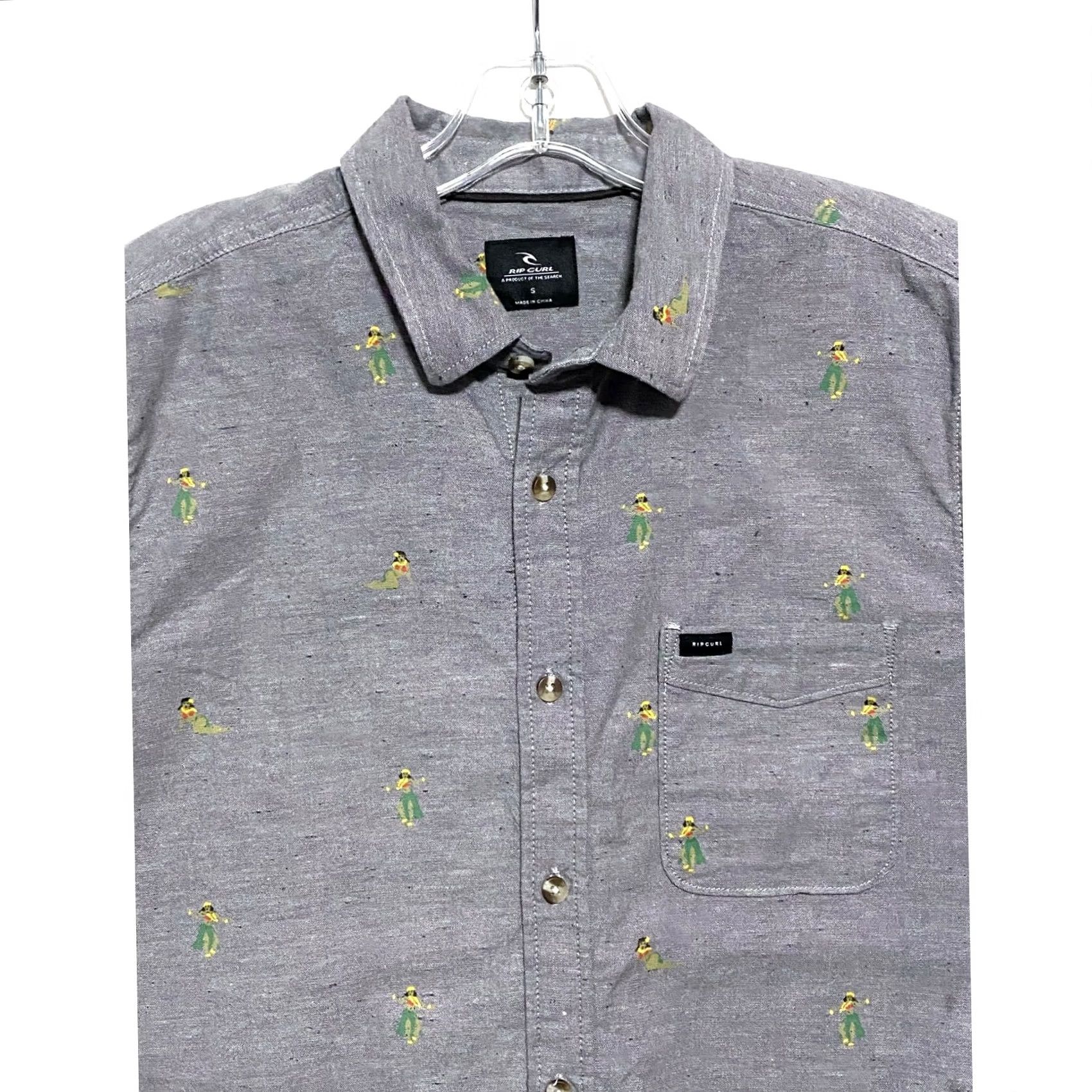 Rip Curl Rip Curl Button-Up Shirt Men S Hula Girls Chambray Hawaiian Graphic Print Short Sleeve Casual Travel Aloha Pacific Beach Summer 1905 Mens Size US S / EU 44-46 / 1 - 2 Thumbnail