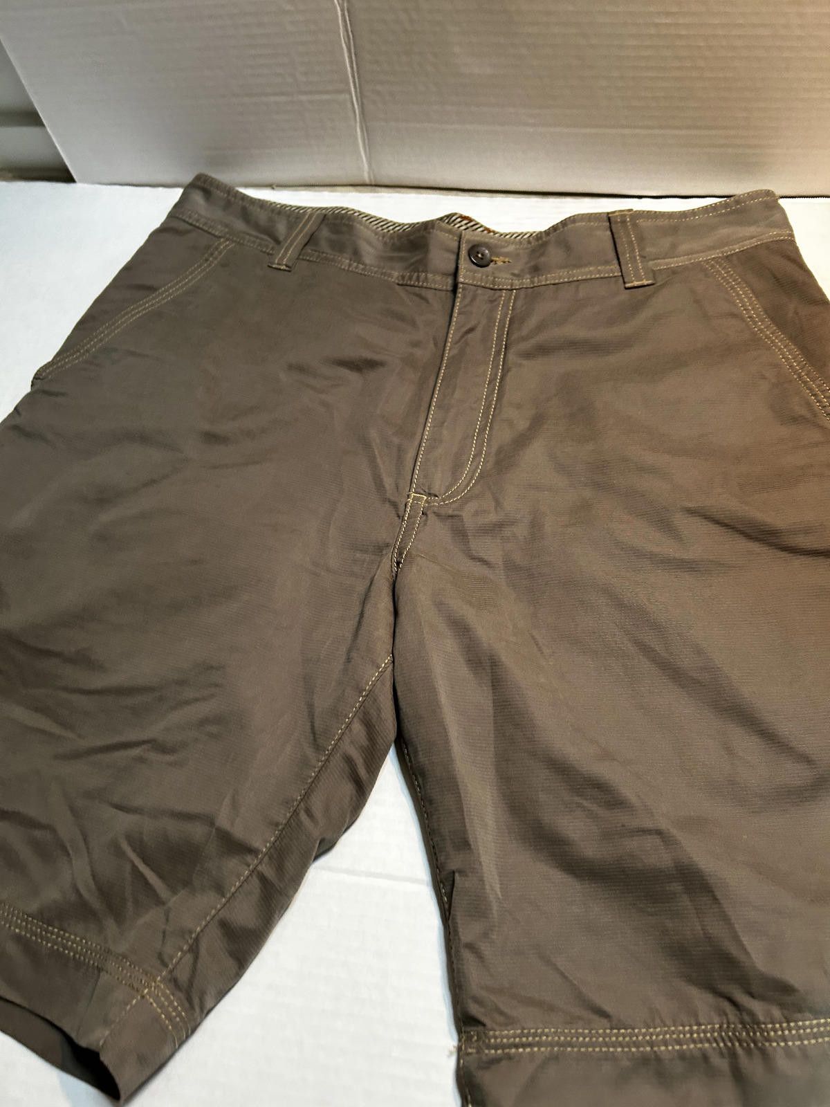 Royal Robbins Royal Robin Shorts Sz 34 - 9/10 condition- Gorpcore Techwear Size US 34 / EU 50 - 1 Thumbnail