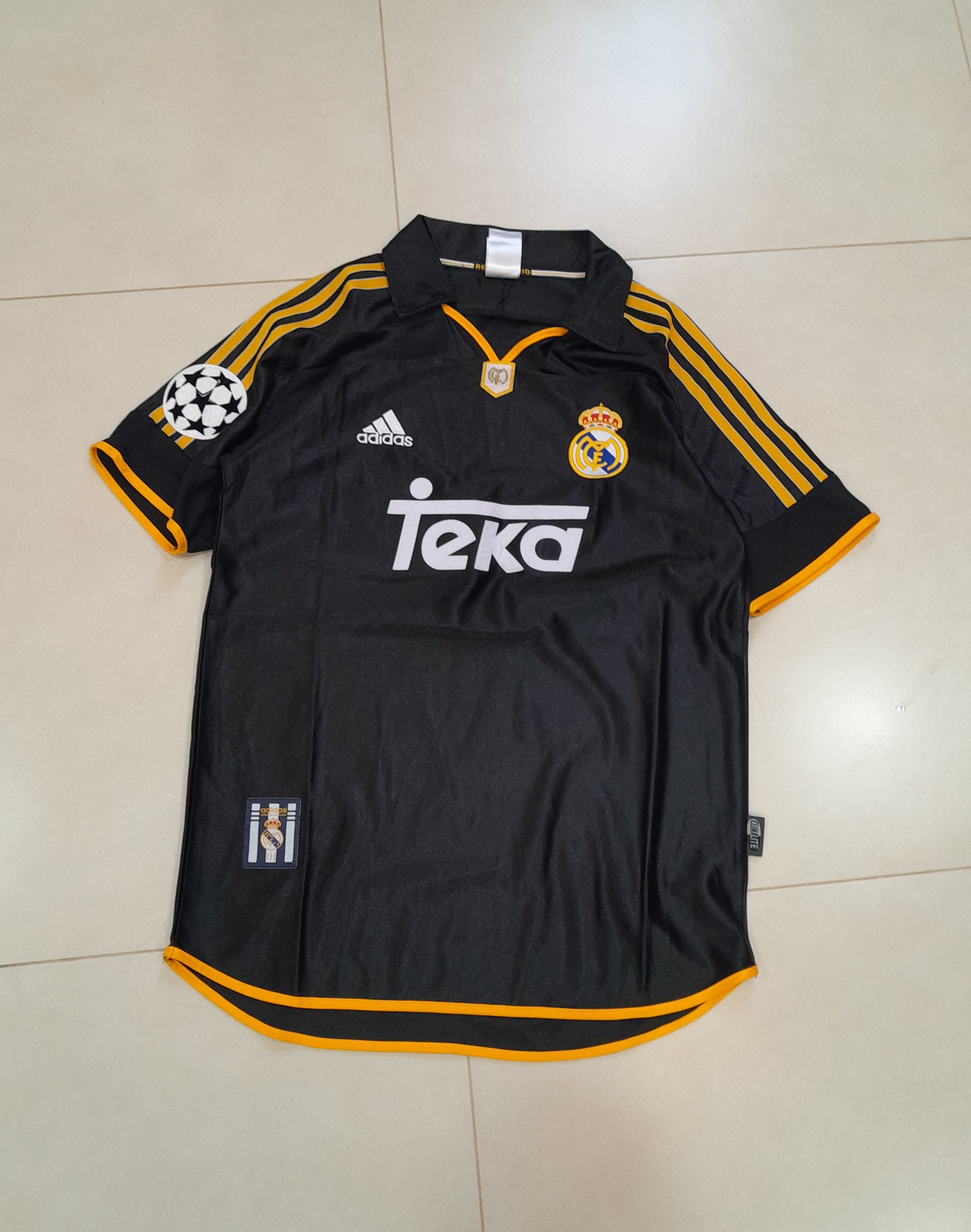 Adidas Real Madrid 99/01 Size US S / EU 44-46 / 1 - 1 Thumbnail