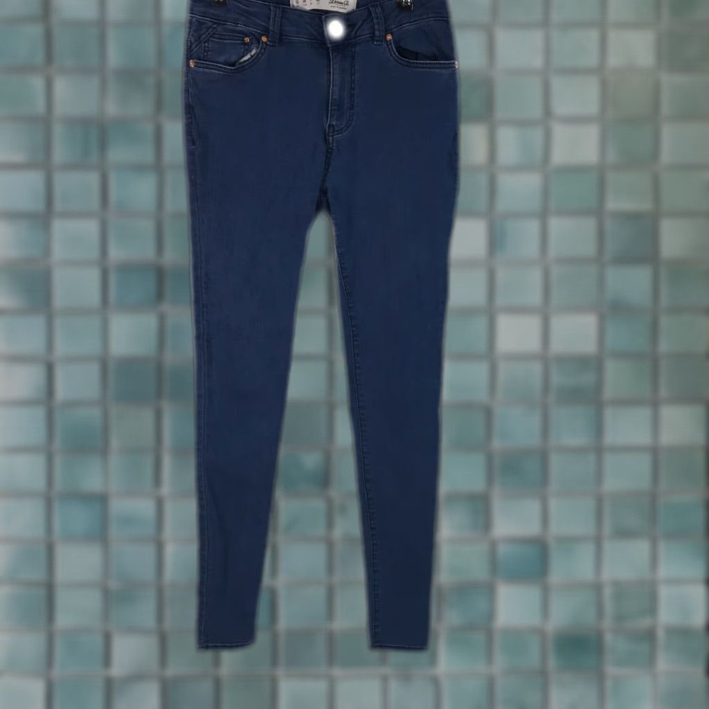 Denim & Co. Denim & Co. Denim Jeans Skinny Womens 30 Navy Blue 30X28 6 Casual Slim Regular Blue Jeans Women's Fit: Slim, 5-Pocket Design, Button Closure, Cotton Size 28" / US 6 / IT 42 - 1 Thumbnail