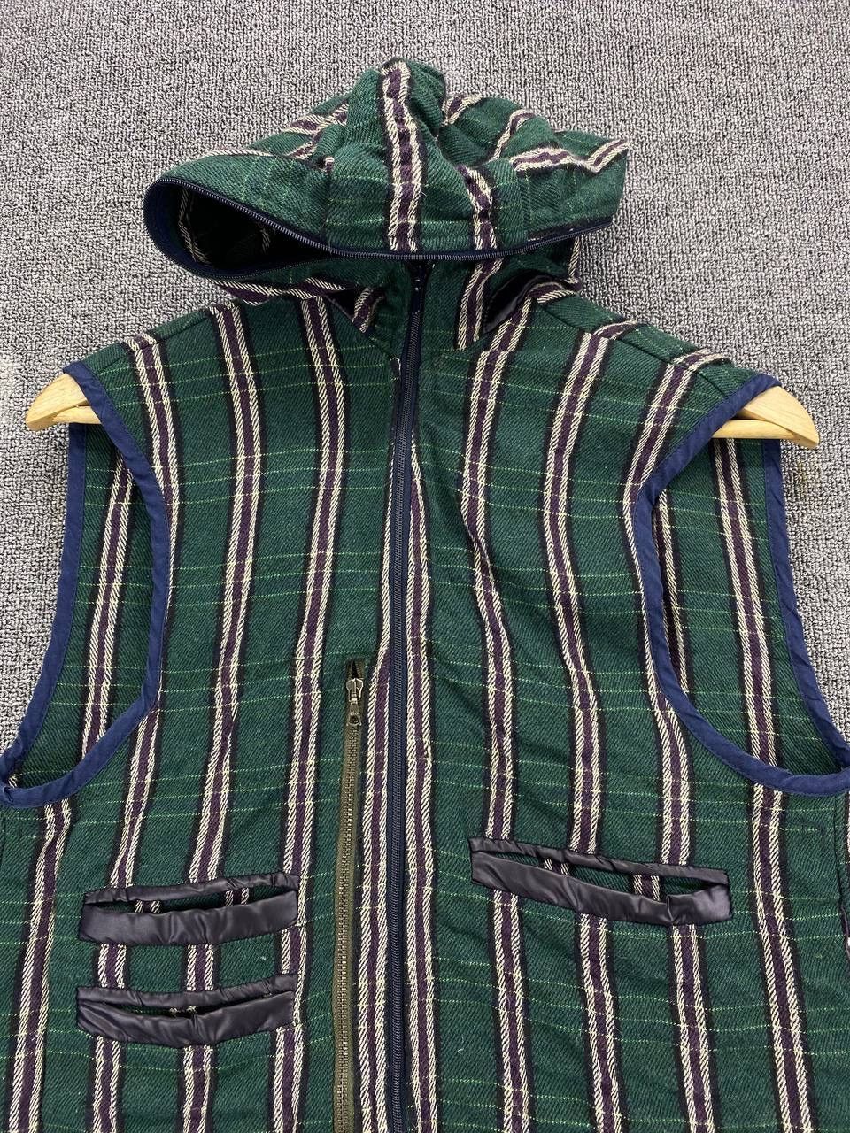 Diesel Vintage Diesel Embroidery Pheonix Vest Size M / US 6-8 / IT 42-44 - 5 Thumbnail