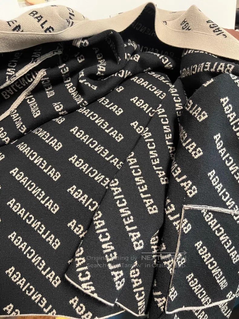 Balenciaga Balenciaga Double-Sided Letter Small Logo Knitted Jacket Size US M / EU 48-50 / 2 - 6 Thumbnail