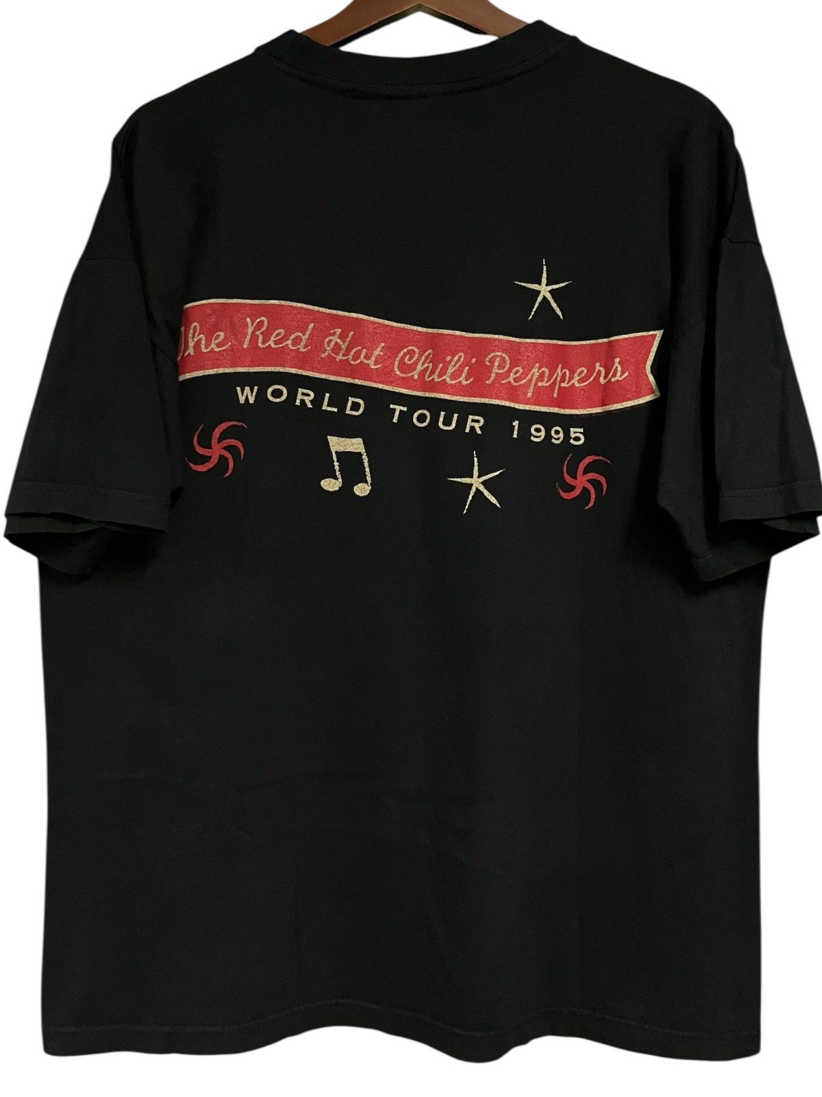 Band Tees Vintage Red hot Chilli Peppers 90s t shirt Size US L / EU 52-54 / 3 - 2 Thumbnail