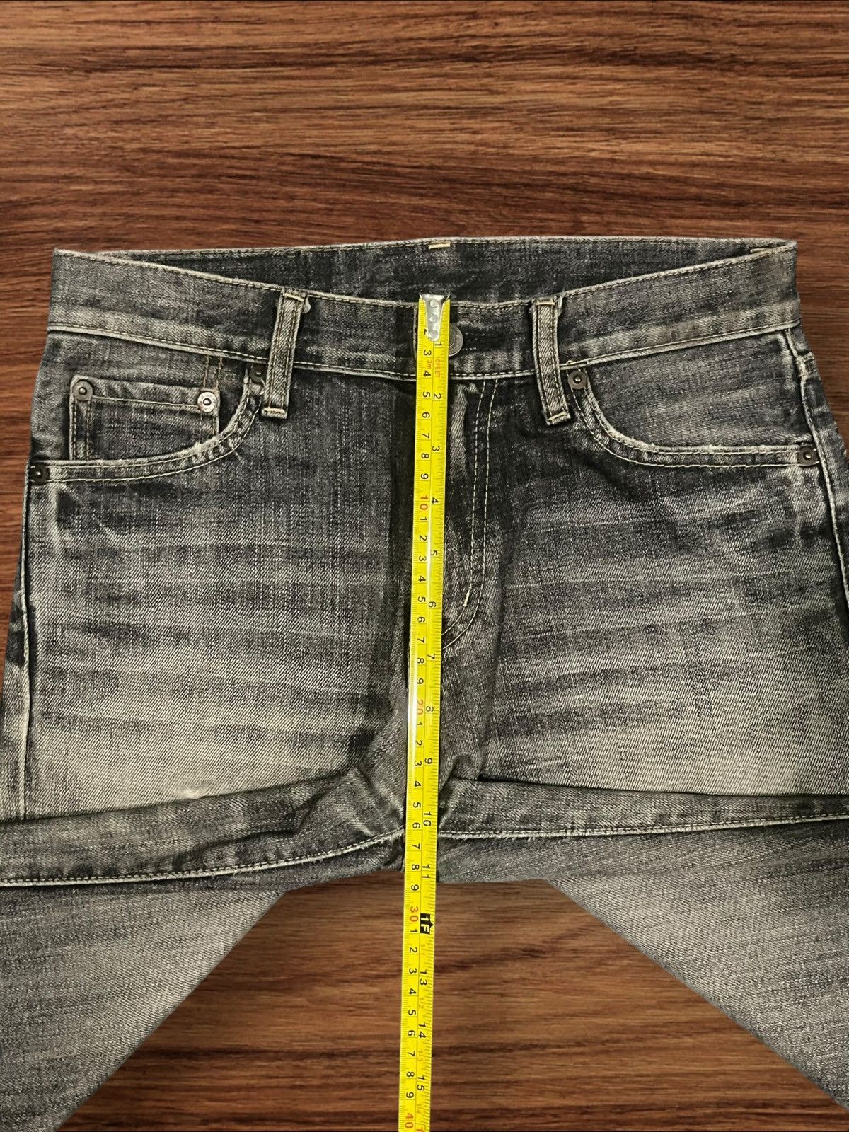 Japanese Brand × Jun Takahashi × Uniqlo Vintage Japanese Brand Uniqlo Rusty Grey Washed Frayed Jeans Size US 28 / EU 44 - 13 Thumbnail