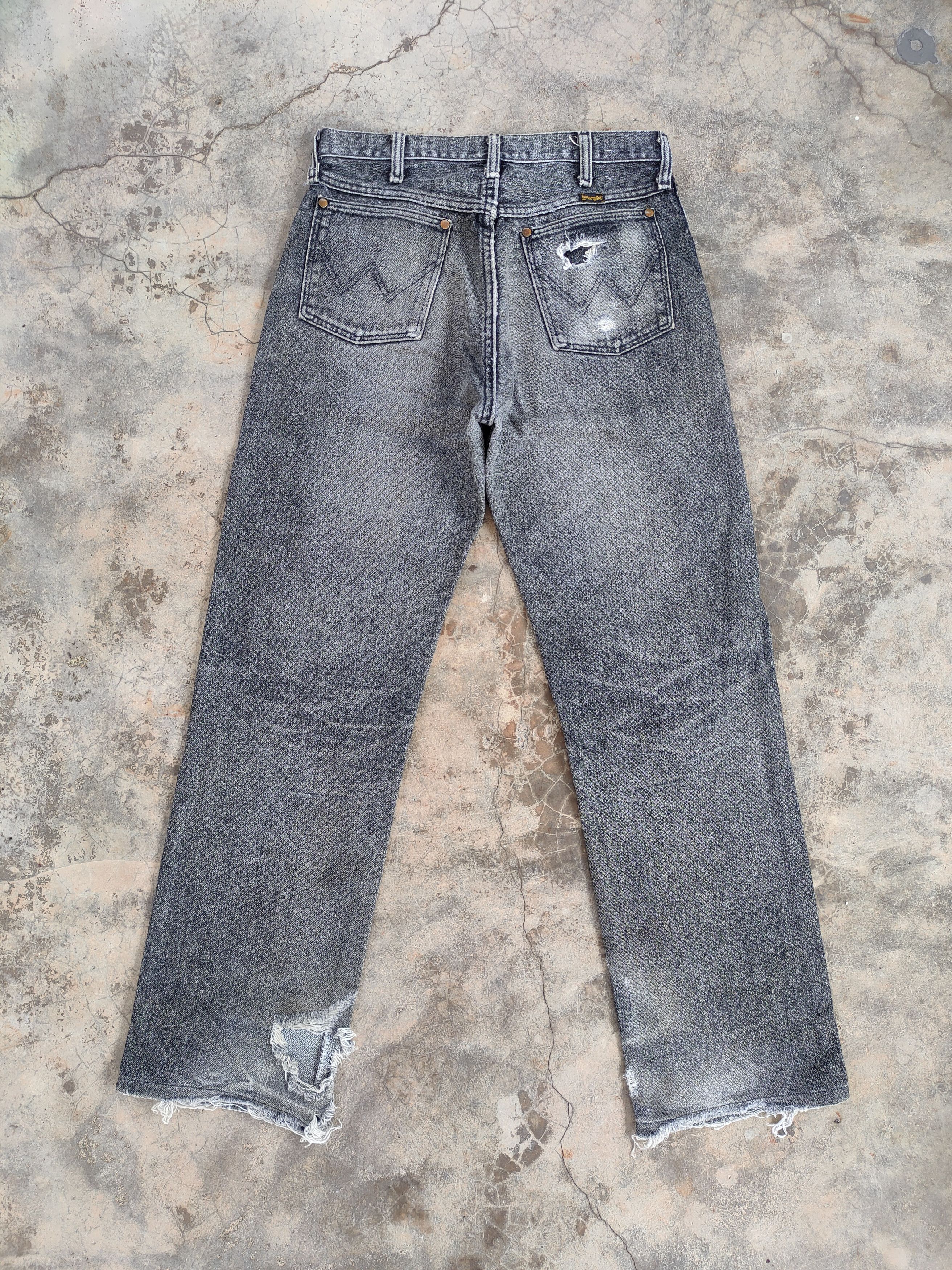 Jean VINTAGE WRANGLER MADE IN USA FADED RIPPED JEANS DENIM PANTS Size US 31 - 3 Thumbnail
