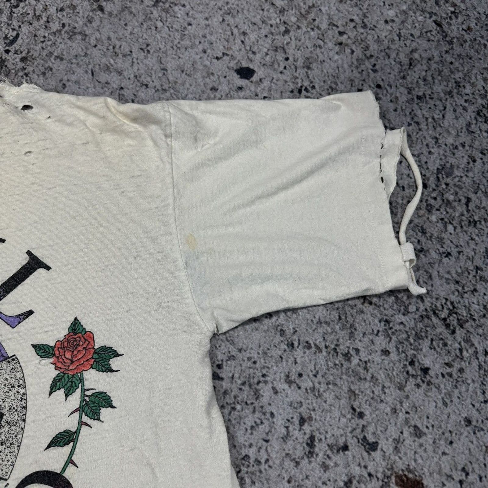 Band Tees Thrashed Faded Distressed Grateful Dead Shirt ERD Grunge Size US XL / EU 56 / 4 - 17 Thumbnail