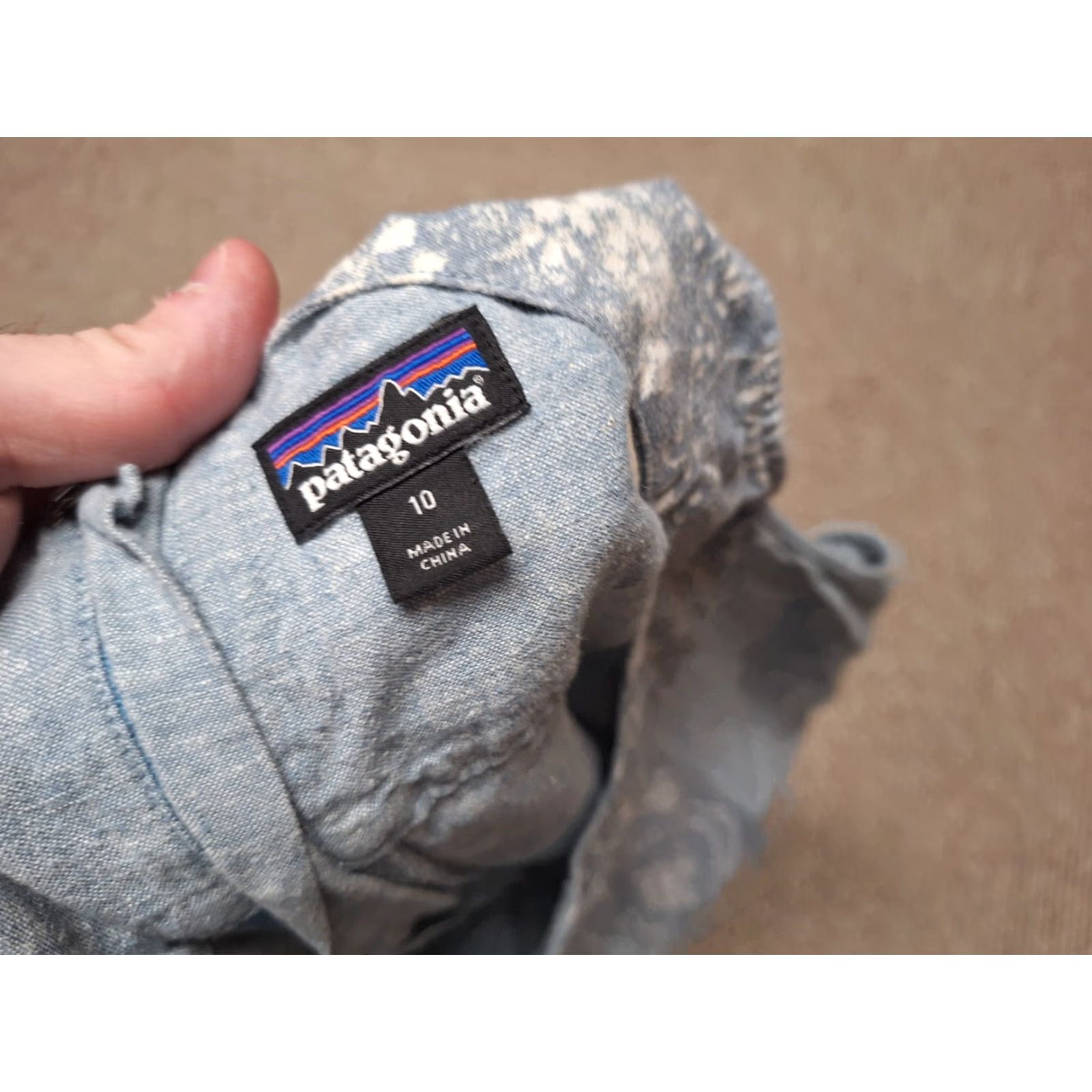 Patagonia Patagonia Dress Women 10 Sleeveless Floral Blue Knee Length Zip 10 Womens Variety Flowers Size L / US 10 / IT 46 - 2 Thumbnail
