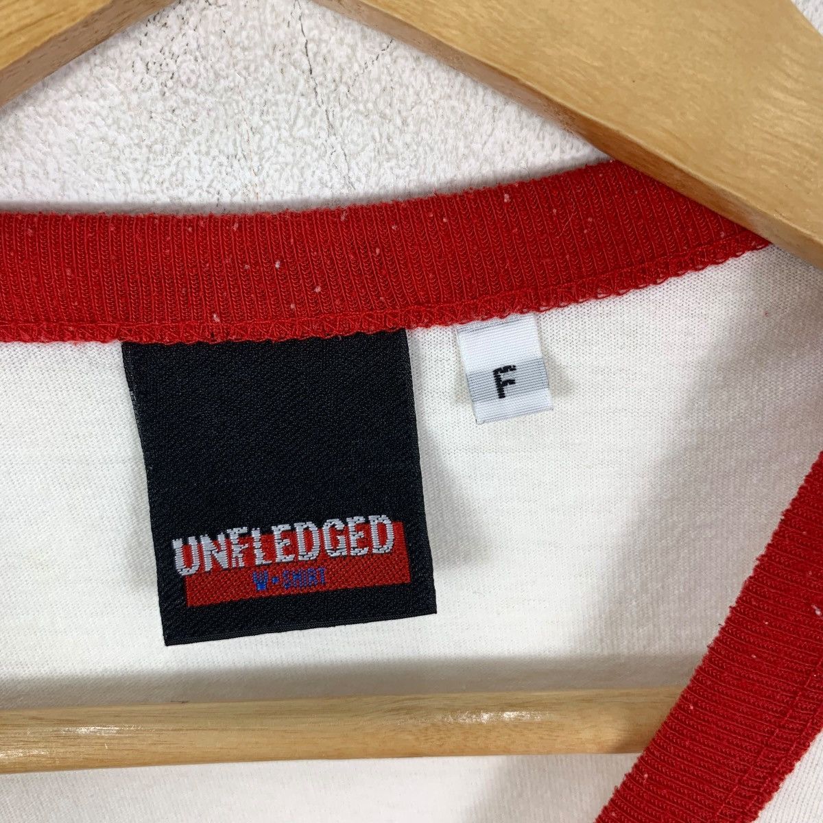 Other UNFLEDGED JAPAN Living Water Raglan Ringer Tee Shirt Top Size S / US 4 / IT 40 - 7 Thumbnail