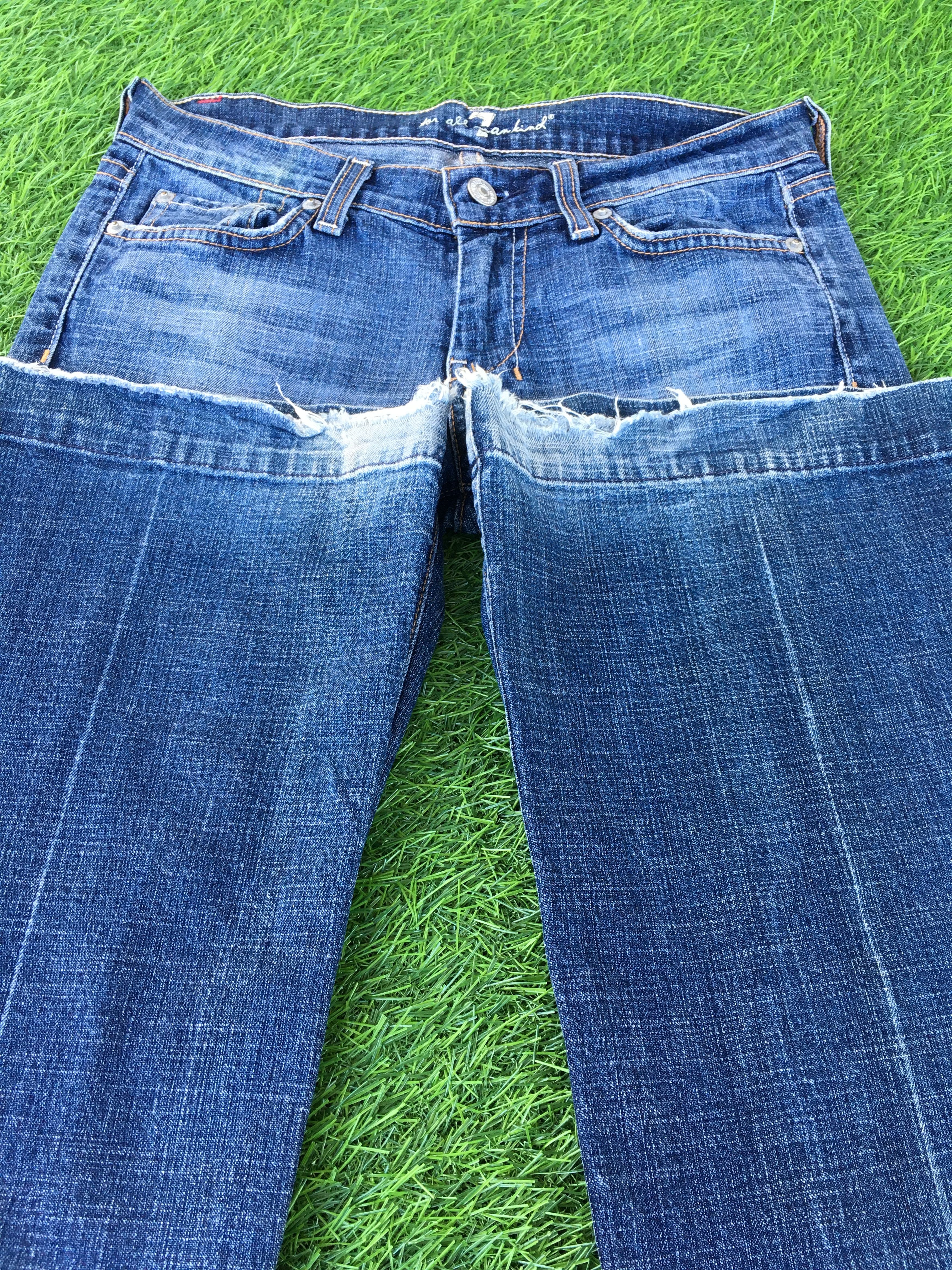 Designer Y2K Low Rise Distressed Flare Jeans D-1052 Size 26" / US 2 / IT 38 - 5 Thumbnail