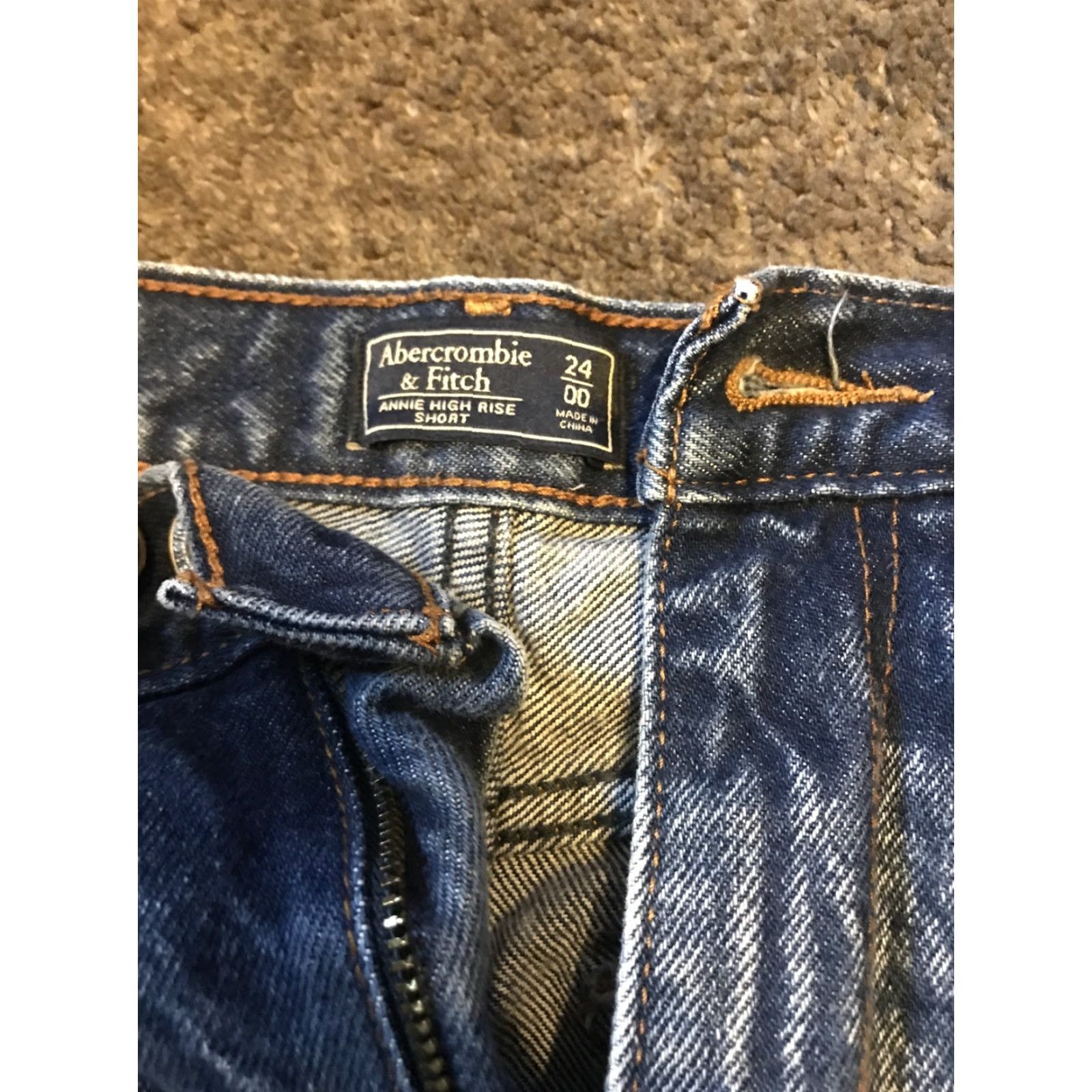 Abercrombie & Fitch Abercrombie & Fitch Woman’s 00 Denim Shorts Blue Stretch High Rise Flat Front Casual Cut-Off Size 24" / US 00 / IT 34 - 2 Thumbnail