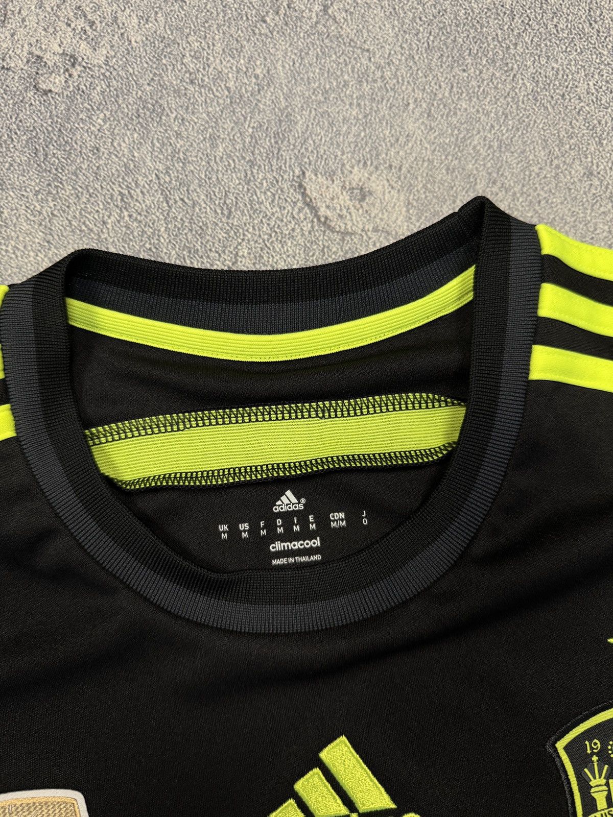Adidas Adidas Spain 2010 Football Shirt Size US M / EU 48-50 / 2 - 5 Thumbnail