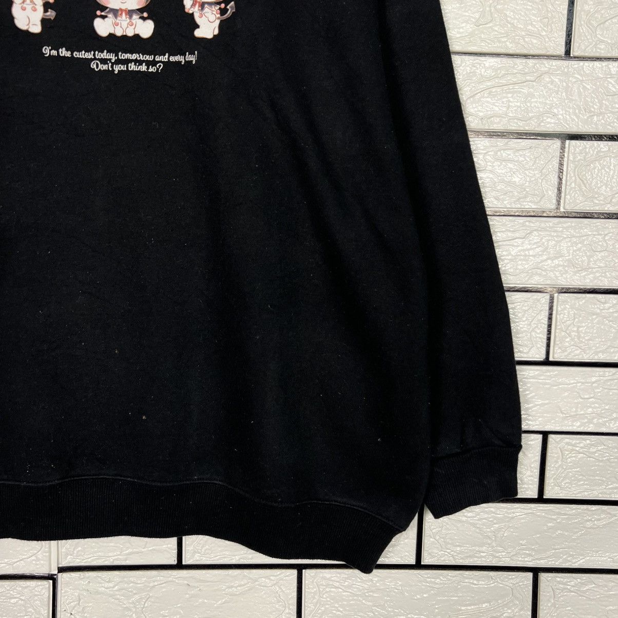 Japanese Brand KUROMI Graphic Big Logo Crewneck Sweatshirt #3951-C180 Size US L / EU 52-54 / 3 - 7 Thumbnail