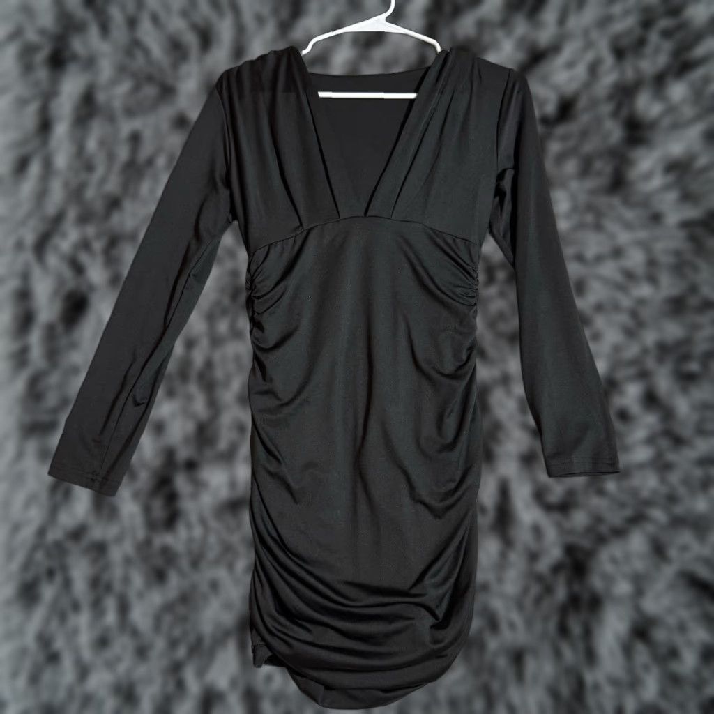 Vintage Bodycon Dress Size 8 Mob Wife Chic Evening Wear Ruched Slinky Minimalist Elegant Size M / US 6-8 / IT 42-44 - 1 Thumbnail