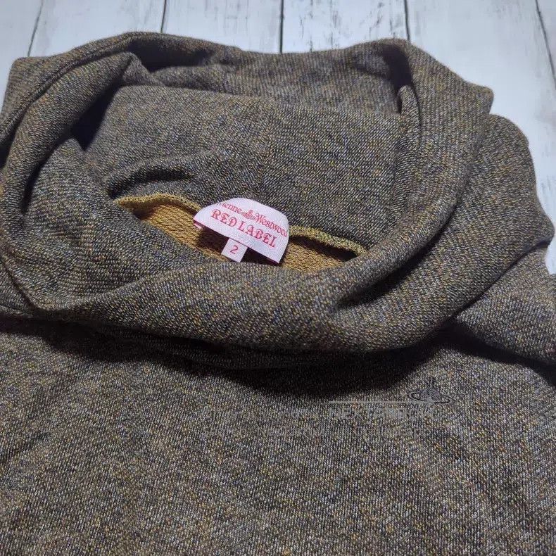 Vivienne Westwood Vivienne Westwood Knit Hooded Top Size M / US 6-8 / IT 42-44 - 3 Thumbnail