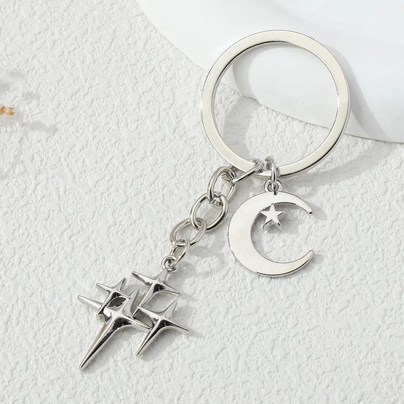 Jewelry Keychains Star Moon Metal Key Size ONE SIZE - 2 Thumbnail