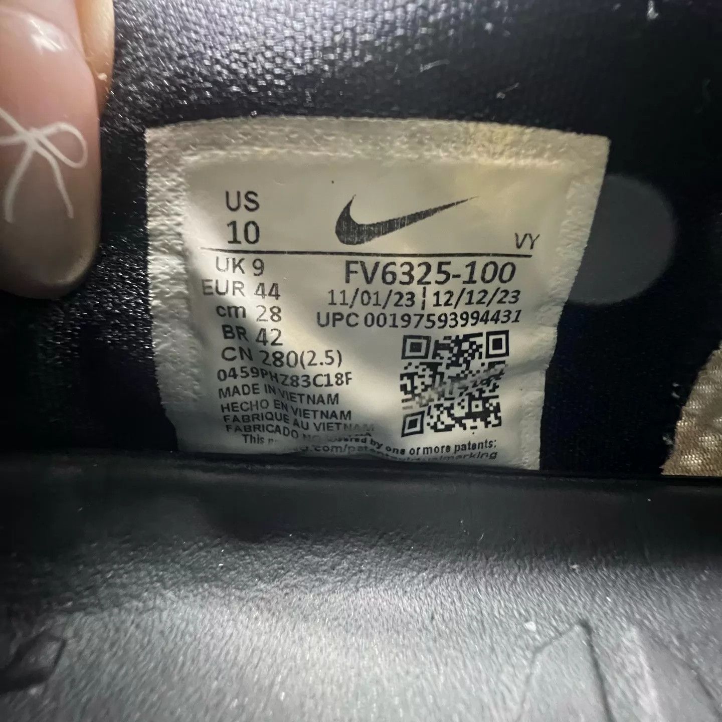 Nike zk8 gigi jacket black white gold 44 Size US 10 / EU 43 - 8 Thumbnail