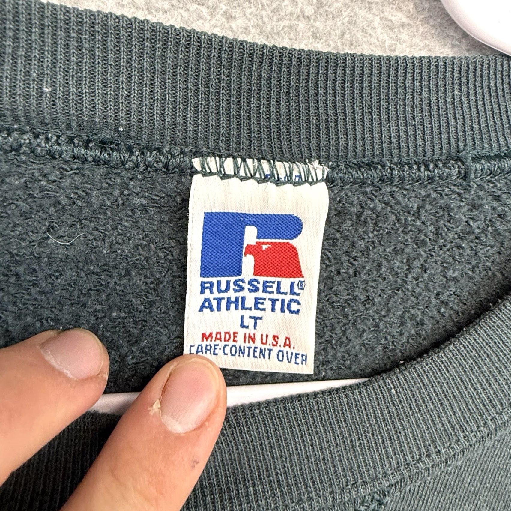 Russell Athletic VINTAGE Russell Athletic Sweatshirt Crew Neck Mens Large Tall Green 90s Pullover Classic Size US L / EU 52-54 / 3 - 3 Thumbnail