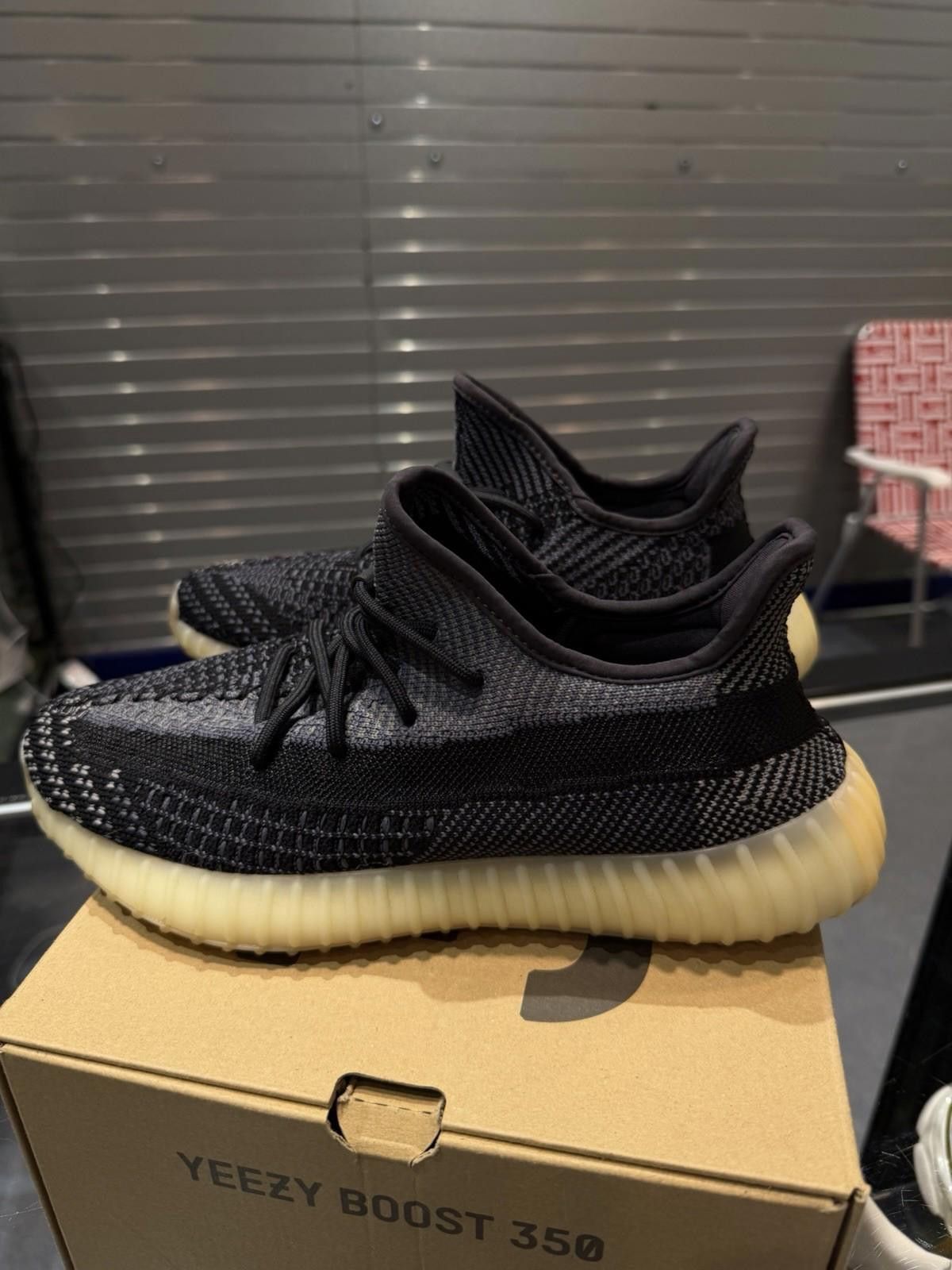 Adidas Size 8.5 - adidas Yeezy Boost 350 V2 Low Carbon (FZ5000) Size US 8.5 / EU 41-42 - 7 Thumbnail