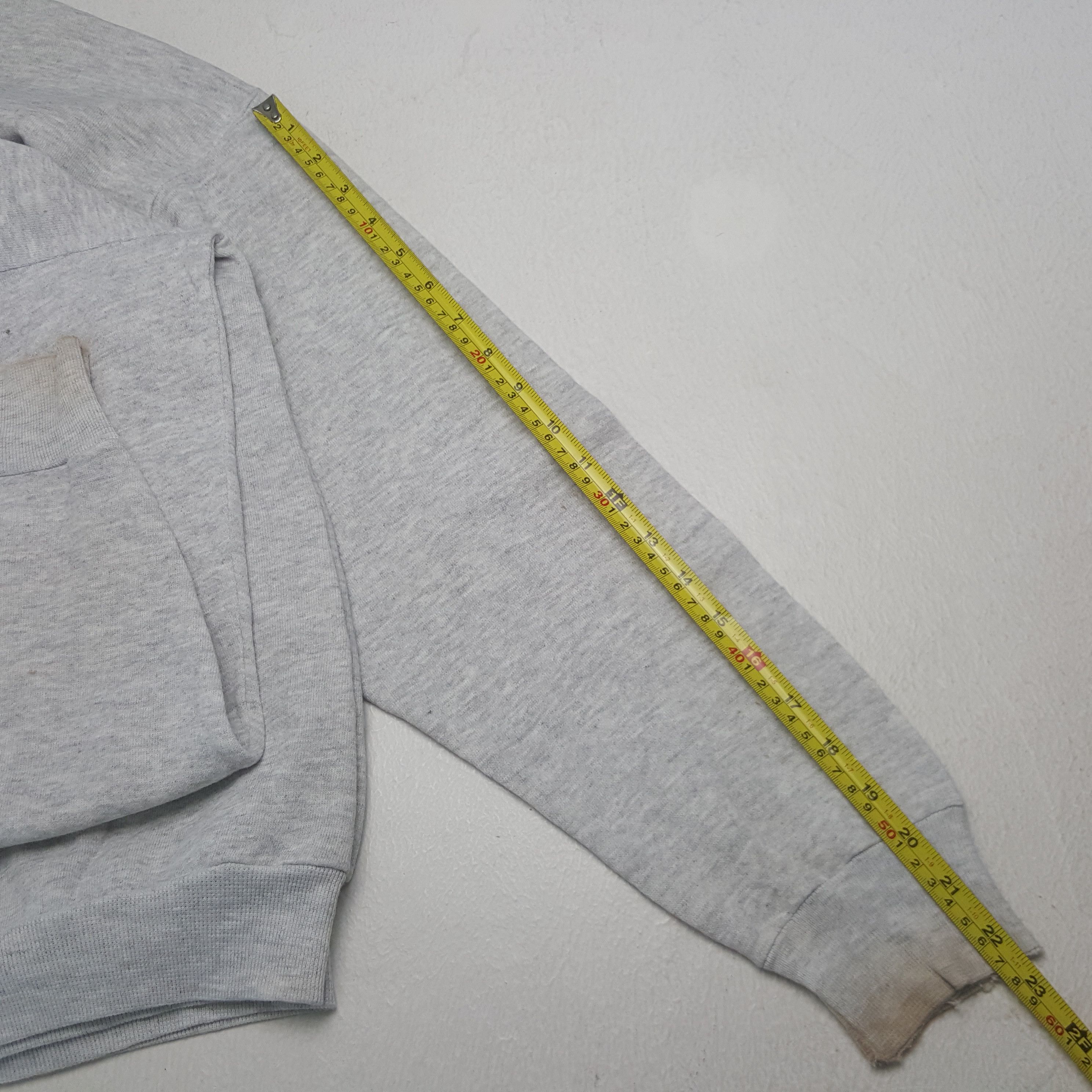 New York Yankees Vintage New York Yankees X Bugs Bunny Sweatshirt C302N11 Size US M / EU 48-50 / 2 - 6 Thumbnail
