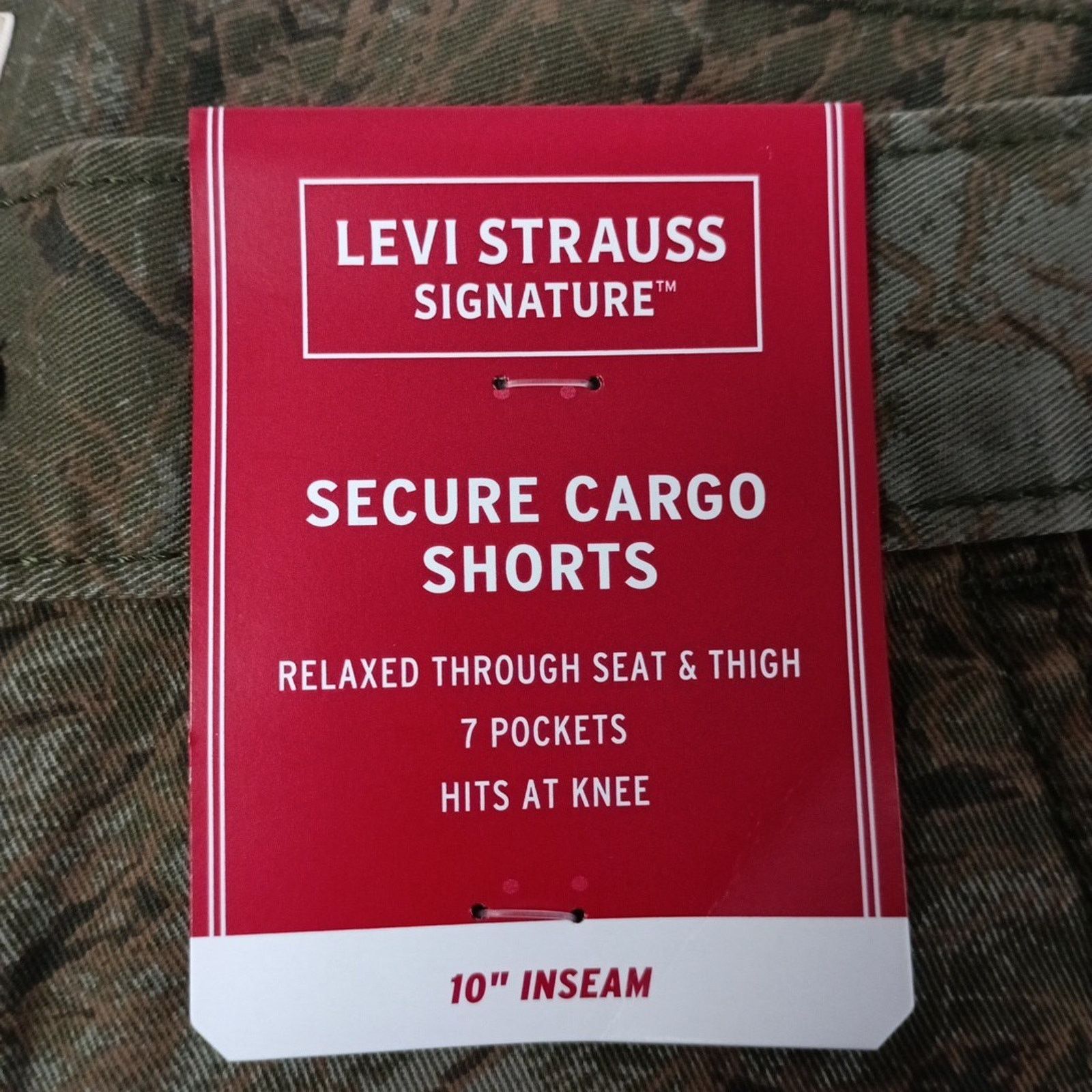 Levi's Levi Strauss Cargo Shorts Mens Size 28 Green Camo 10" Inseam Size US 28 / EU 44 - 2 Thumbnail