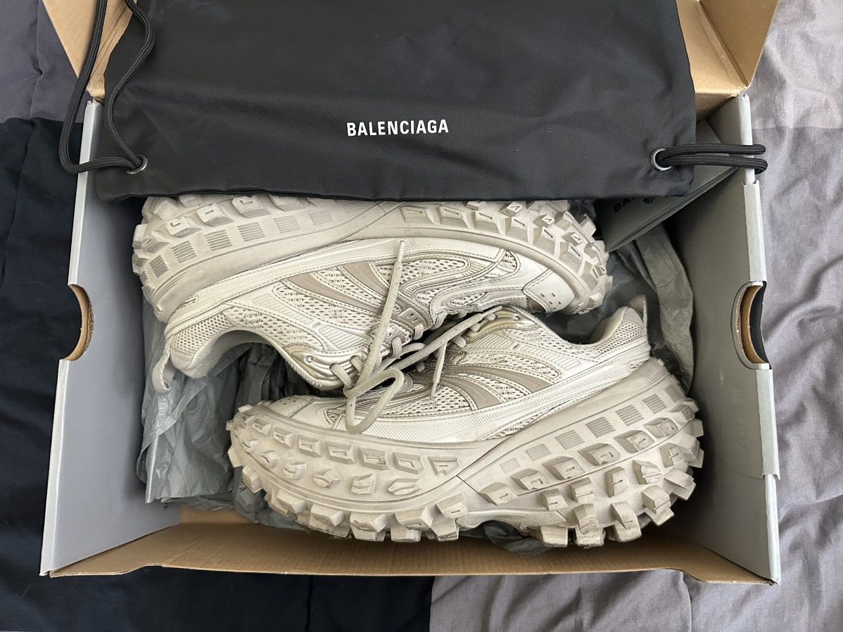 Balenciaga Balenciaga bouncer sneakers defender | Grailed