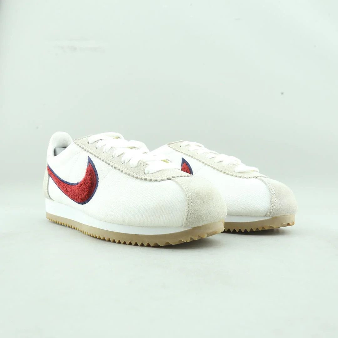 Nike Nike Classic Cortez Chenille Swoosh Red Crush sneakers white Size US 5 / EU 37 - 3 Thumbnail
