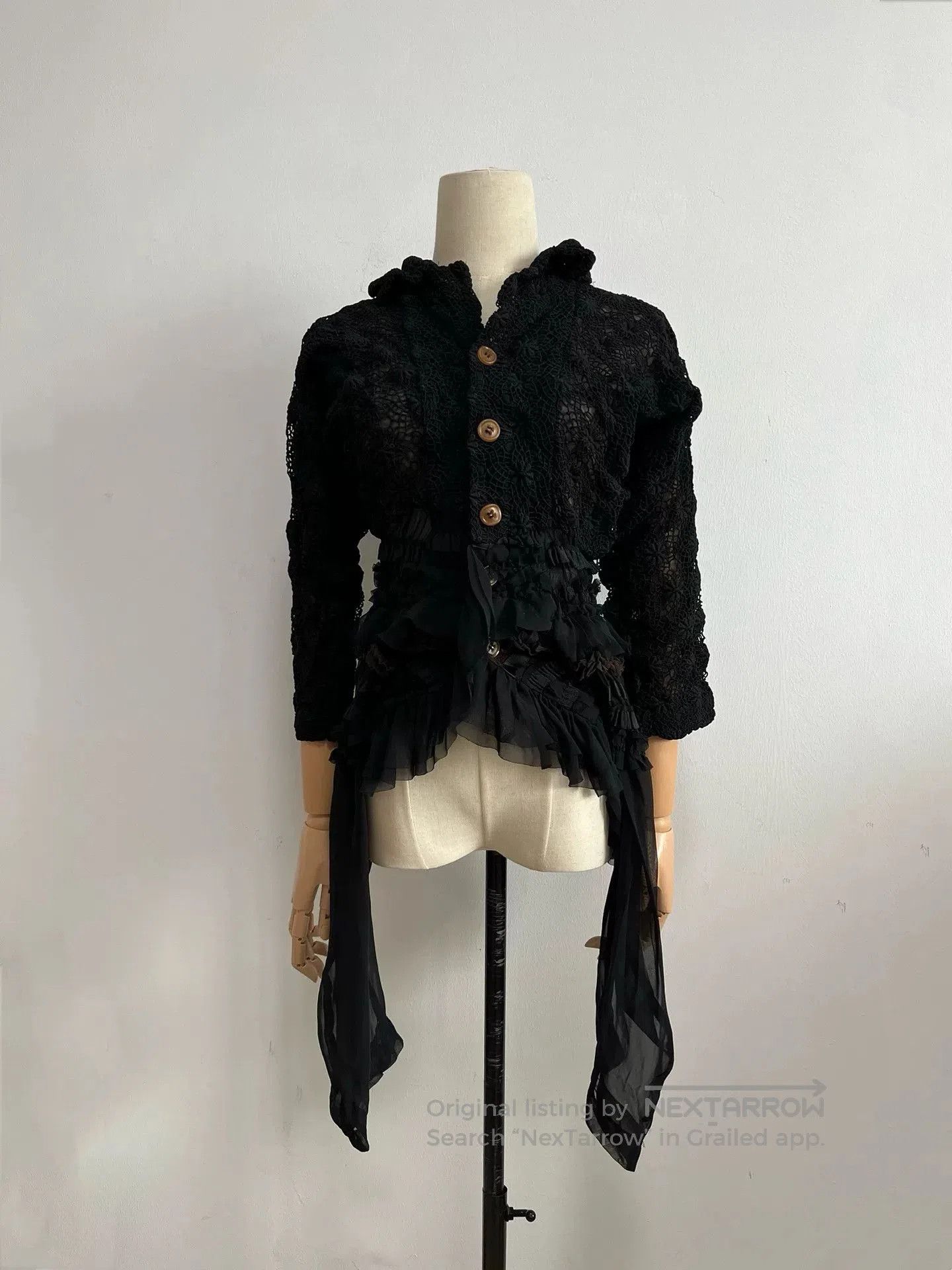 Comme des Garcons Comme des Garçons 2005AW Black Top. Size L / US 10 / IT 46 - 1 Thumbnail