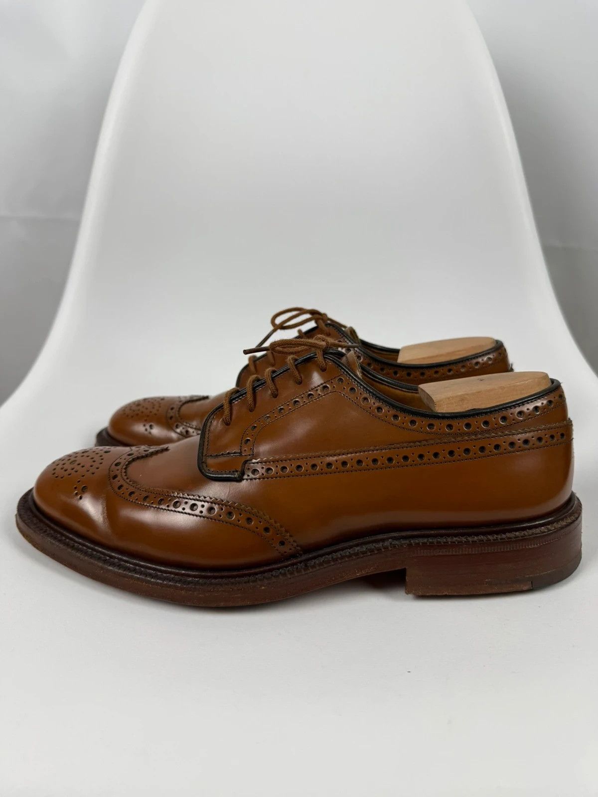 Church's Churchs Brogues Genuine Patent Leather size UK6 Size US 7 / EU 40 - 3 Thumbnail