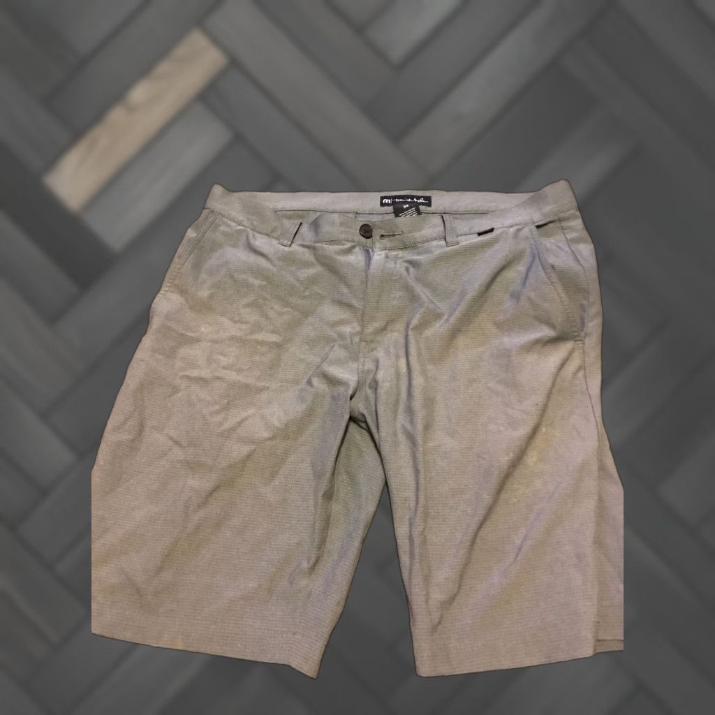 TravisMathew Travis Mathew Chino Shorts 36 Gray Flat Front Lightweight Men’s Medium? Size US 36 / EU 52 - 1 Thumbnail