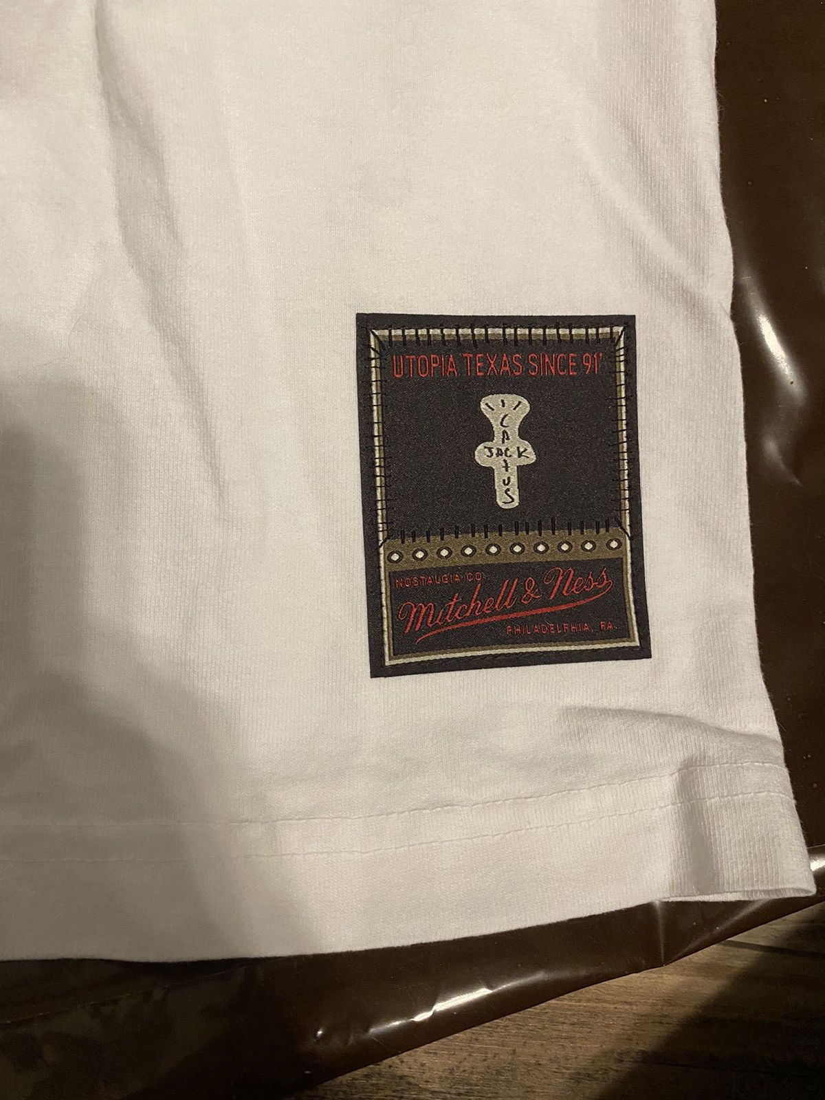 Mitchell & Ness × Travis Scott Travis Scott Cactus Jack University of Florida White Tee Size US M / EU 48-50 / 2 - 6 Thumbnail