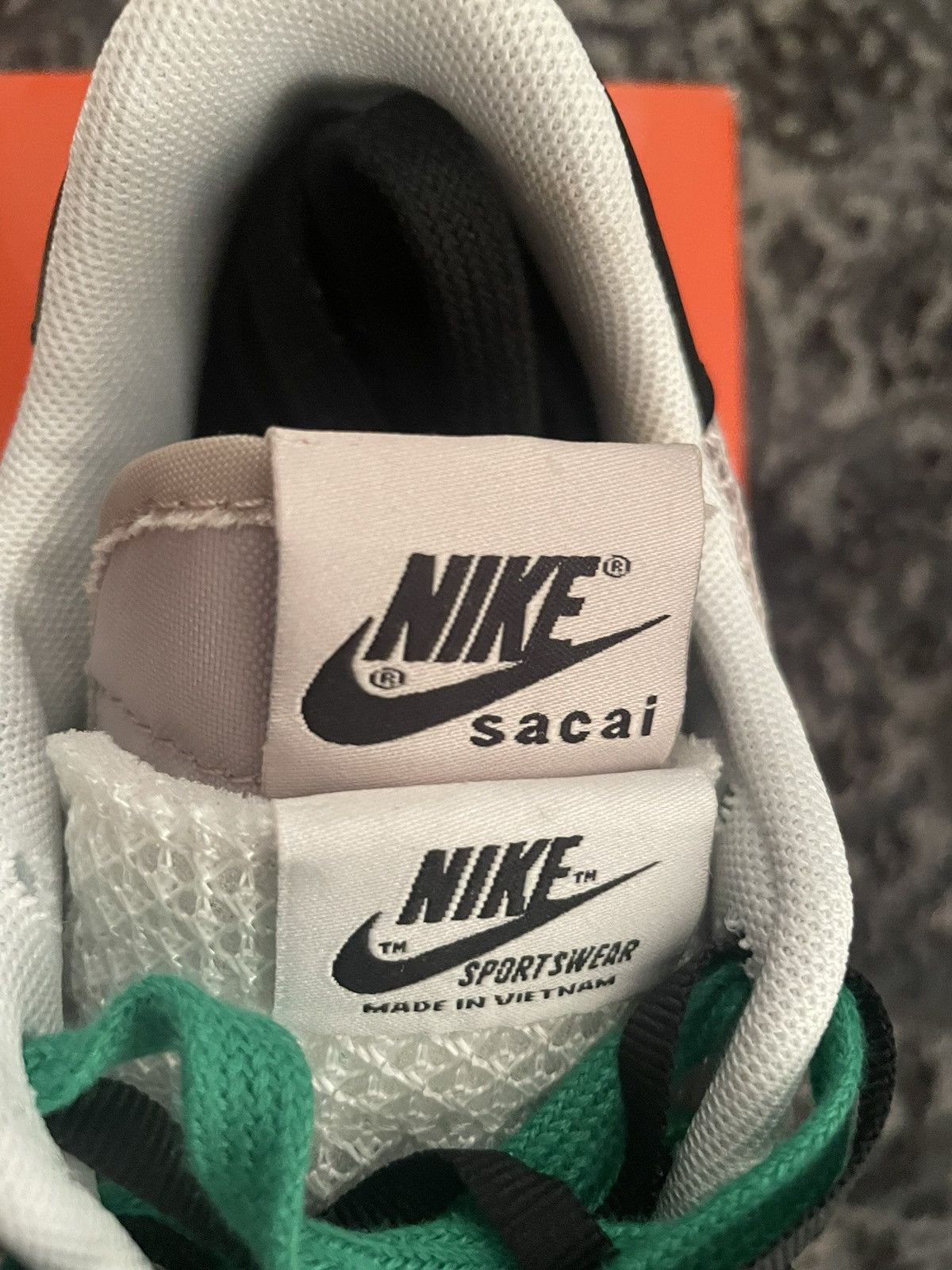 Nike × Sacai Nike Vaporwaffle/ Sacai Villain Red Size US 8.5 / EU 41-42 - 3 Thumbnail