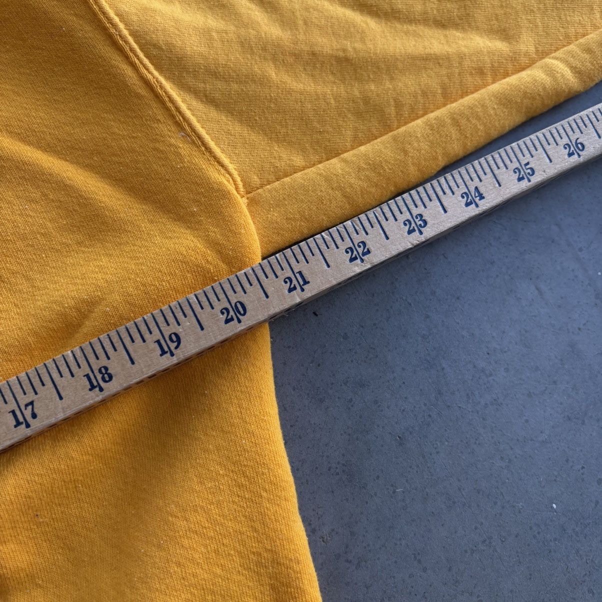 Russell Athletic Vintage yellow Russell V Stitch Sweat Shirt Medium Blank Size US M / EU 48-50 / 2 - 7 Thumbnail