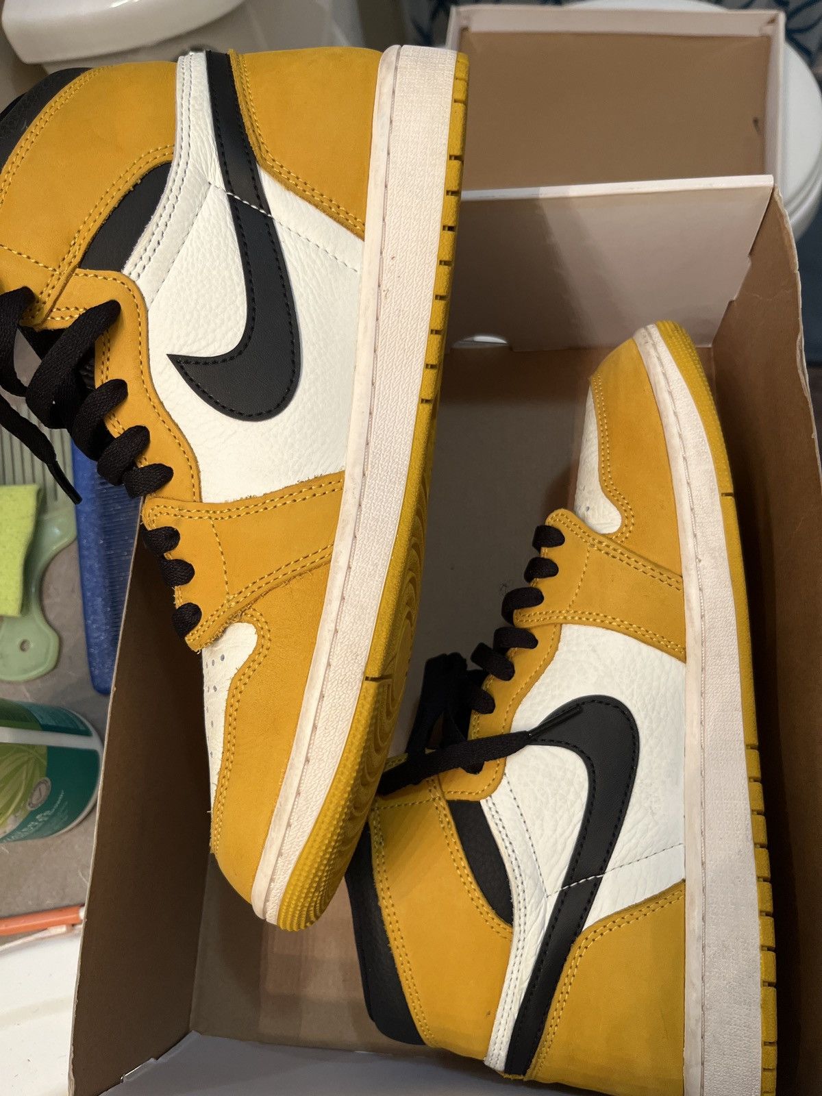 Jordan Brand Jordan Retro OG 1s Size US 10 / EU 43 - 3 Thumbnail