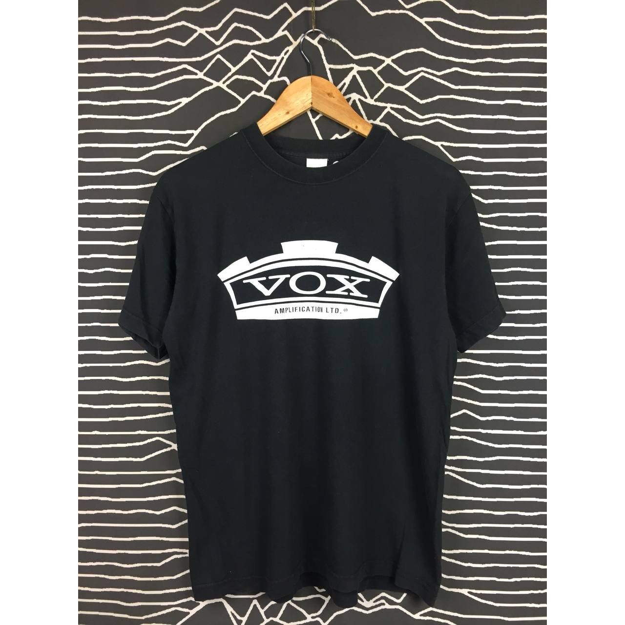 Band Tees × Vintage Vtg VOX Amplifiers Amp Logo Music Equipment Promo Tee Size US M / EU 48-50 / 2 - 1 Thumbnail