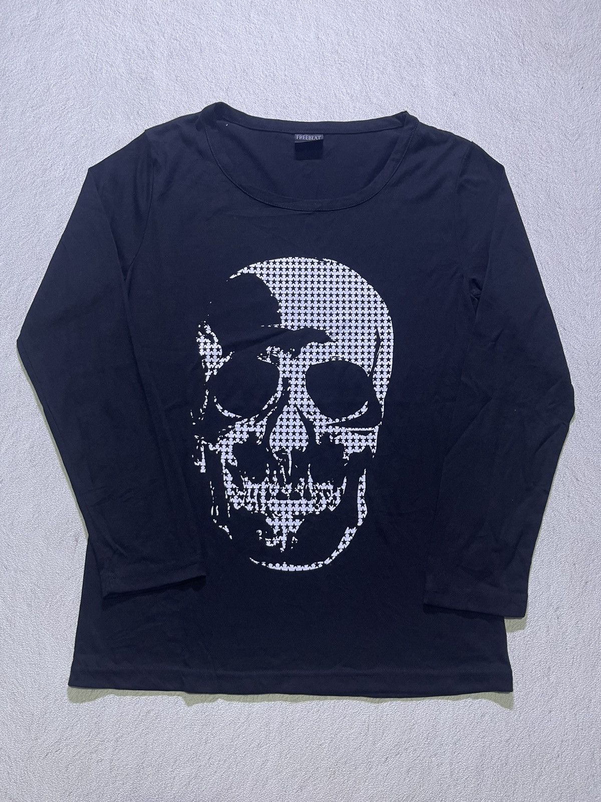 Japanese Brand Y2K FREE BEAT long sleeve tshirt big skull motif Size US M / EU 48-50 / 2 - 1 Thumbnail