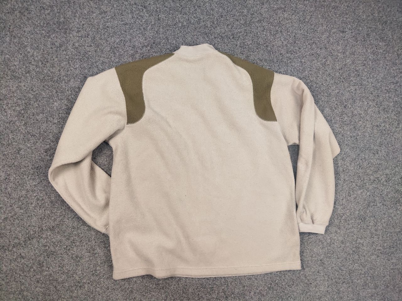 Quiksilver Quiksilver Vintage Beige Fleece Big Logo Sweatshirt Size US XL / EU 56 / 4 - 11 Thumbnail