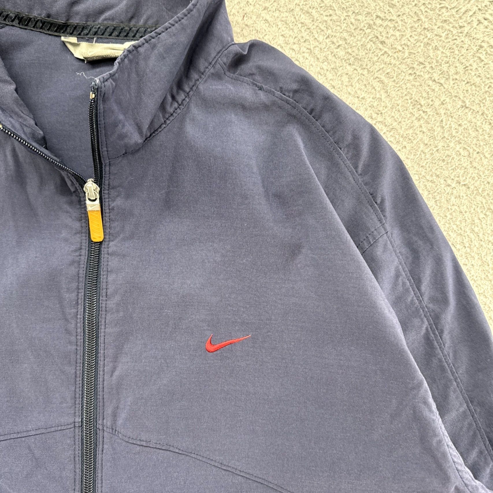 Nike VINTAGE Nike Mens Blue Zip Up Embroidered Windbreaker Y2K Silver Tag Size 2XL Jacket Windbreaker Logo Pockets Full Zip Casual Running & Jogging Men Size US XXL / EU 58 / 5 - 2 Thumbnail