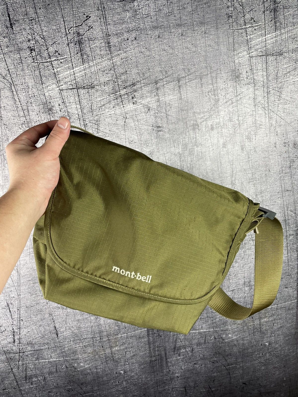 Montbell MONTBELL BERNINA FLAP SHOULDER BAG Size ONE SIZE - 14 Thumbnail