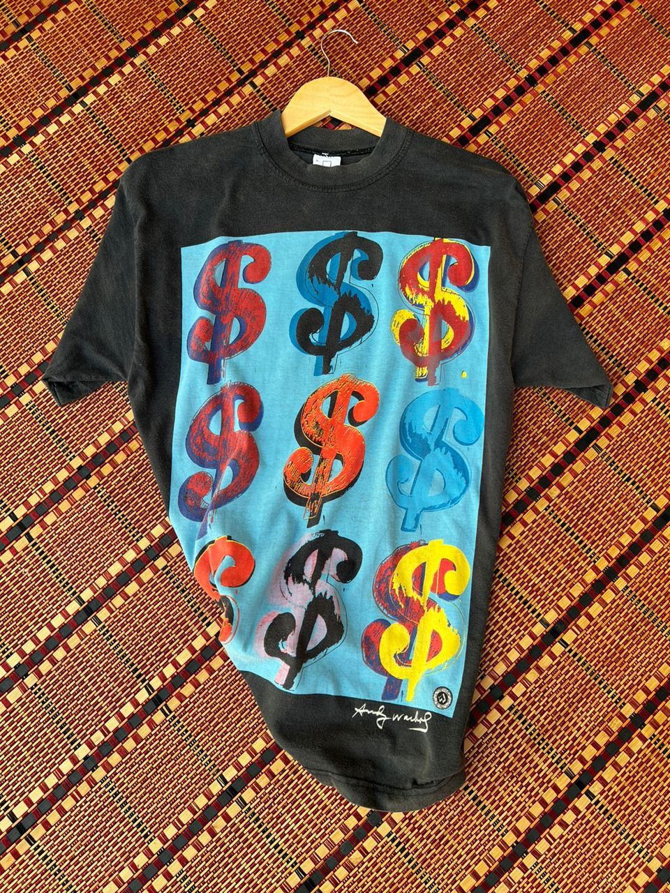 Andy Warhol × Vintage Vintage 1993 Andy Warhol Dollars Tee Pop Art Size US M / EU 48-50 / 2 - 12 Thumbnail