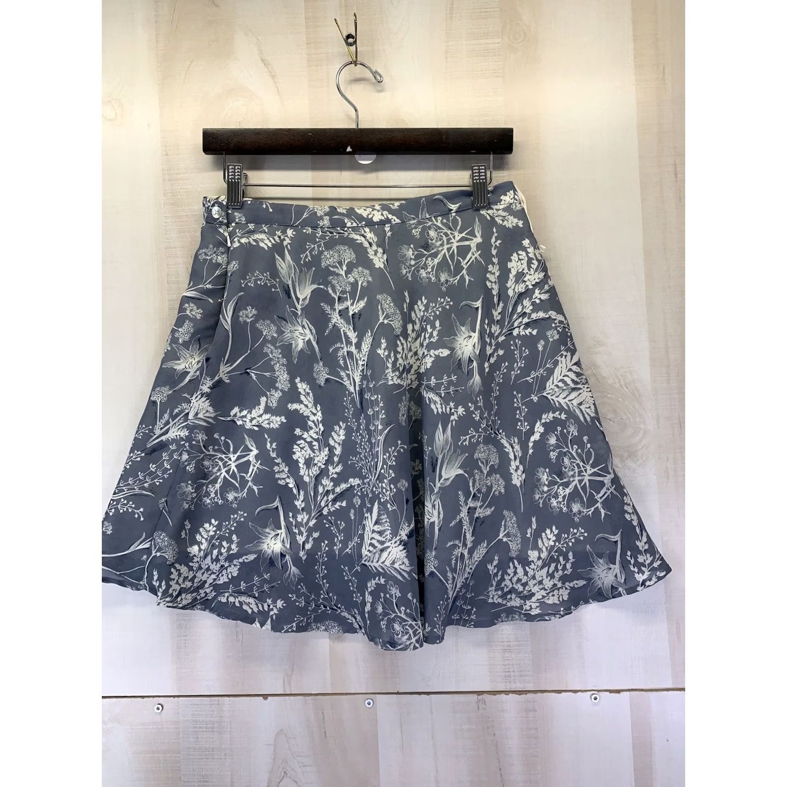 Vintage VINTAGE Jonathan Martin Skirt Floral Chiffon Gray Fit & Flare Size 11 Juniors Women 90s Party/Cocktail Vintage 90s Style Womens Size 32" / US 10 / IT 46 - 5 Thumbnail