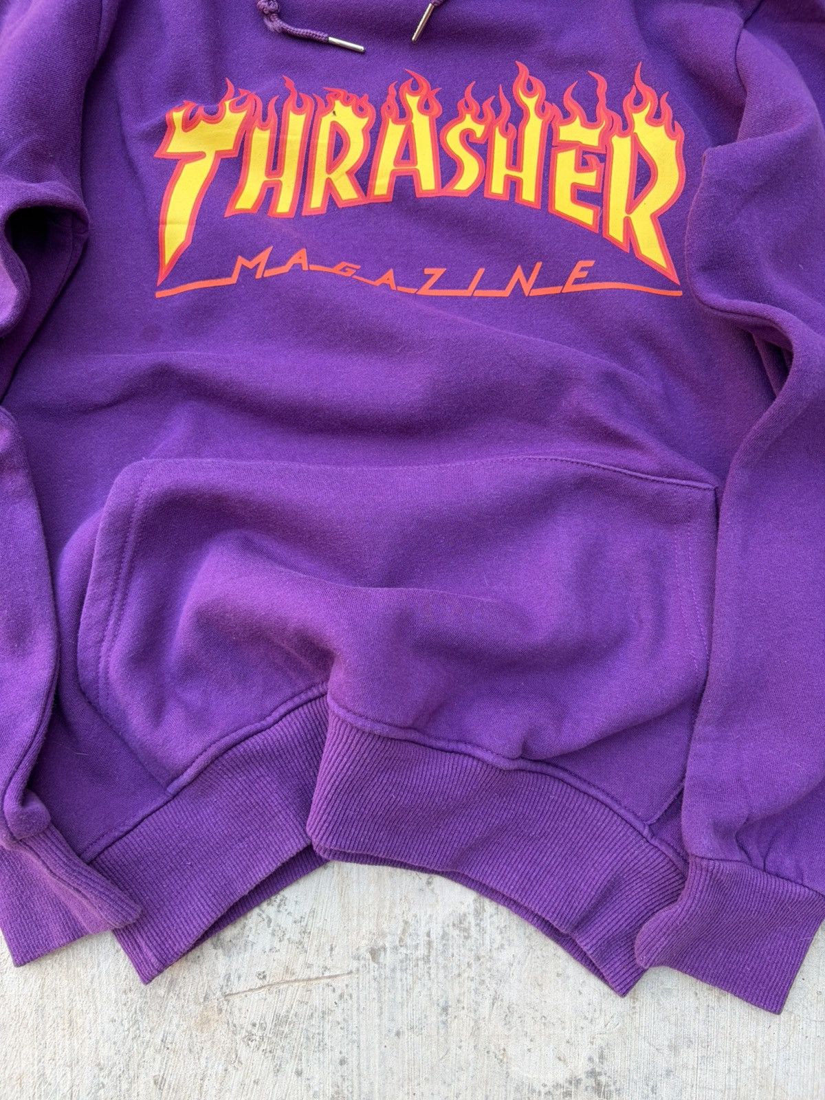Thrasher Vintage 00s Thrasher Flame Logo Hoodie (Purple) Size US S / EU 44-46 / 1 - 4 Thumbnail