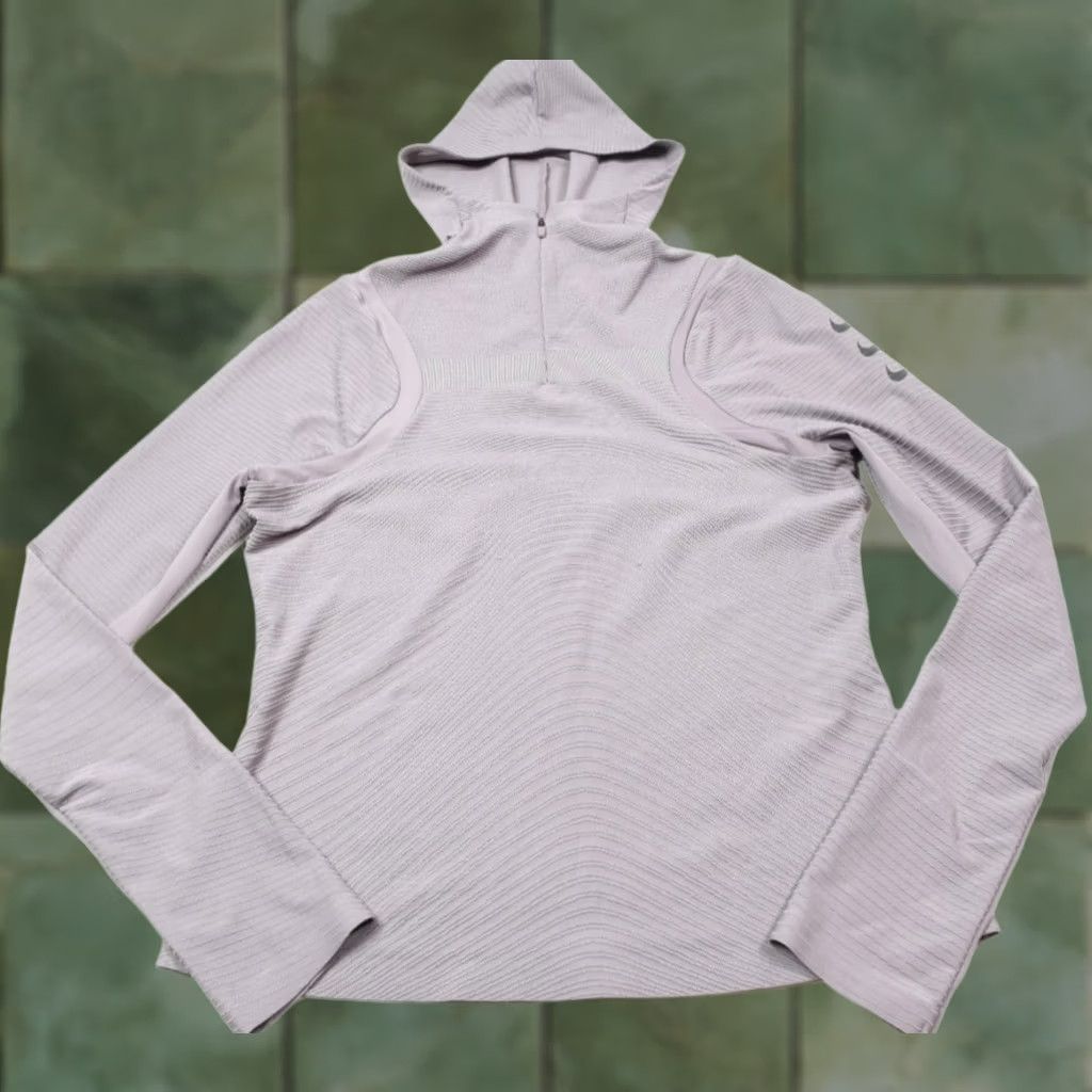 Nike Nike Therma-Fit ADV Division Running Mid-Layer Top Purple Stretch Womens Medium Shirt Size M / US 6-8 / IT 42-44 - 1 Thumbnail