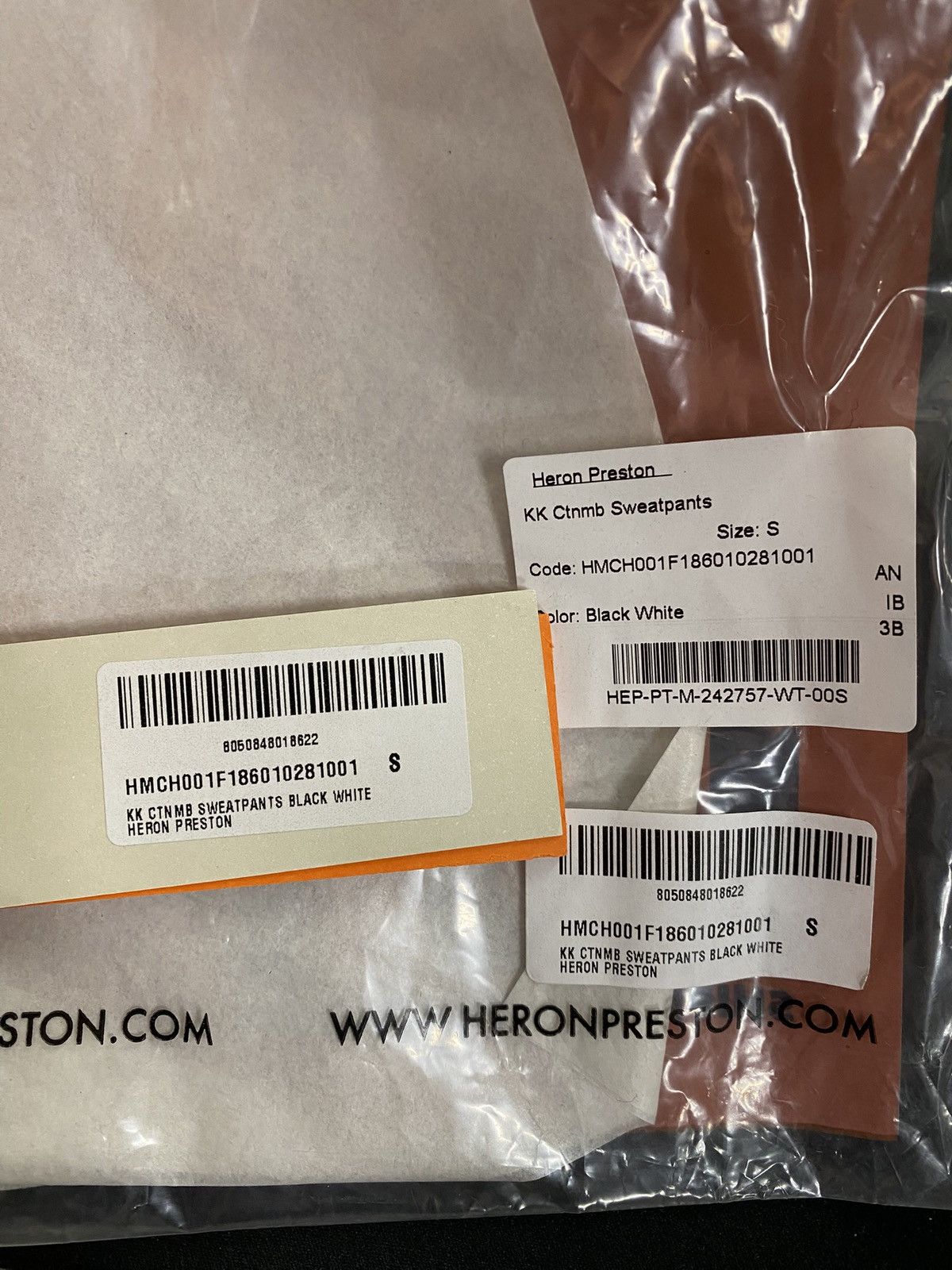 Heron Preston Heron Preston KK CTNMB Sweatpants Size US 28 / EU 44 - 10 Thumbnail