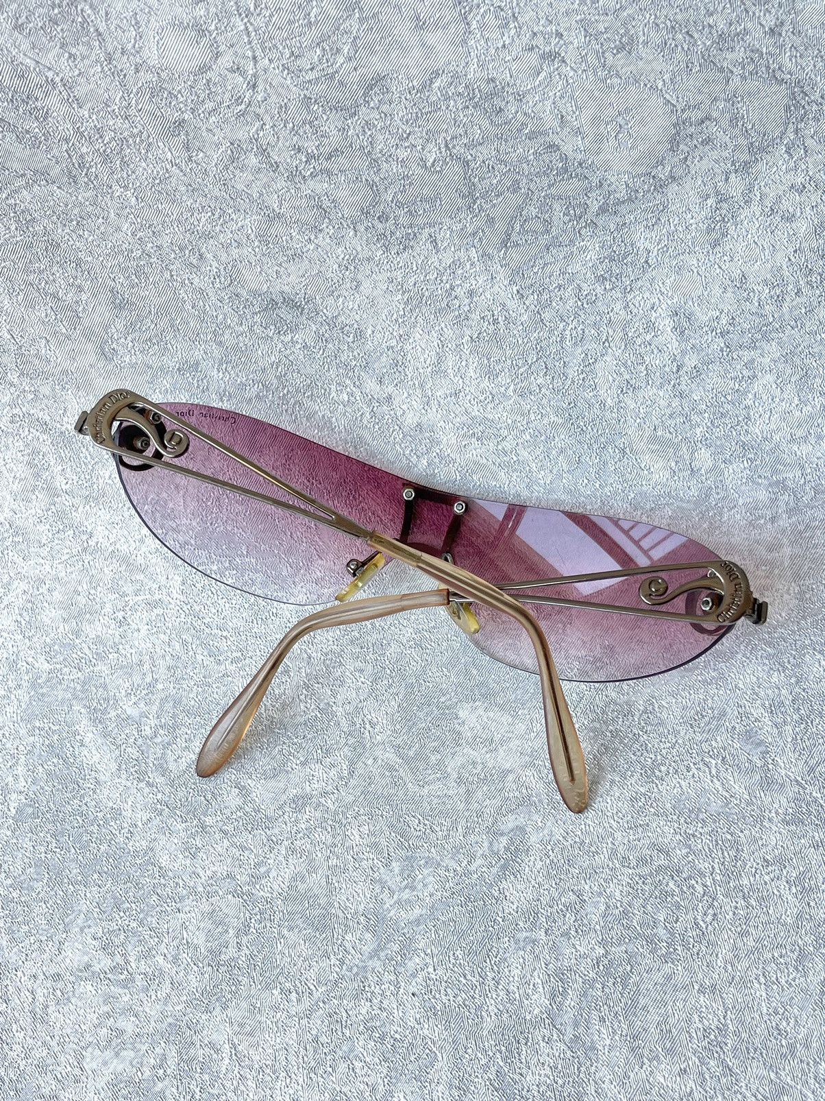 Dior 90s Archive Christian Dior Pink Shield Sunglasses Y2K Size ONE SIZE - 22 Thumbnail
