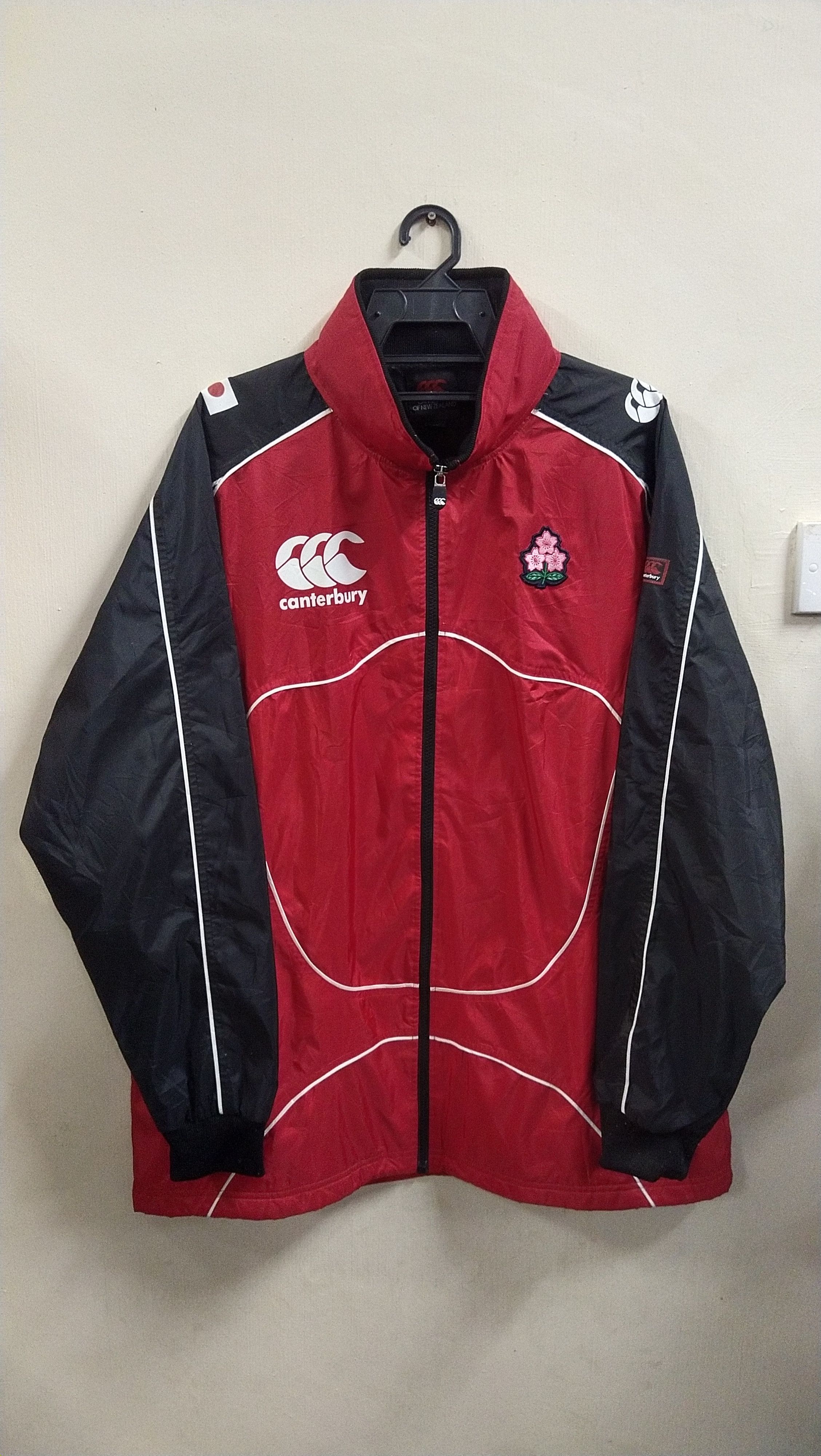 image of Canterbury Of New Zealand VTG Canterbury Bushido Japan Rugby National Team Jacket in Red (Size XL)